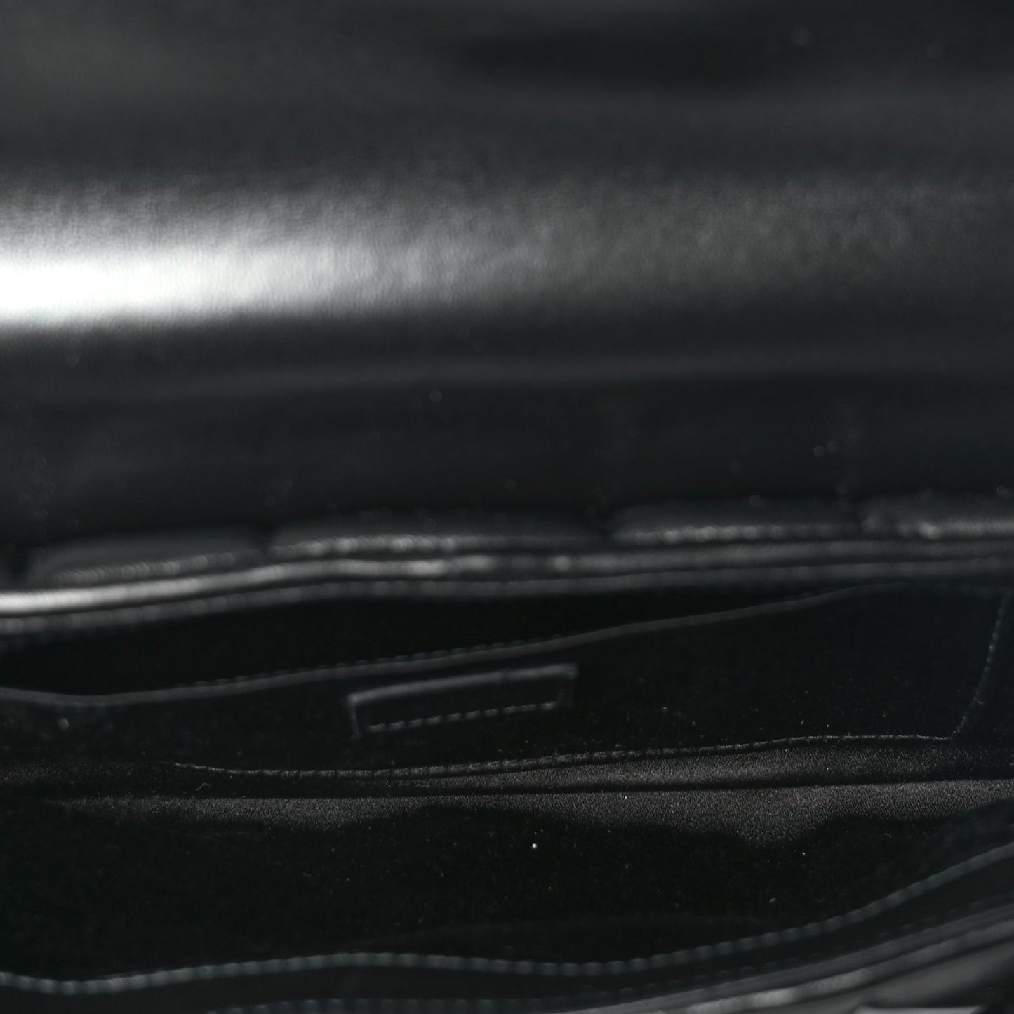 Gucci Nappa Vertical Matelasse Medium Maxi Horsebit Chain Shoulder Bag Black