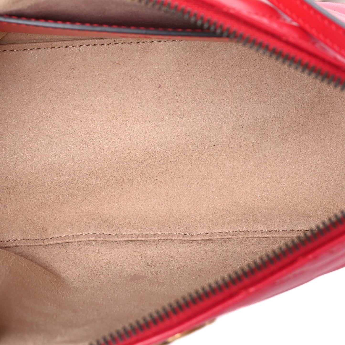 Gucci Calfskin Matelasse Chevron GG Marmont Sling Shoulder Bag  Rosso