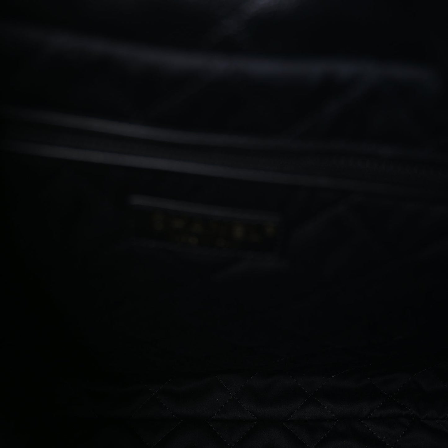 Chanel Shiny Caviar Quilted Monochrome Chanel 22  Black