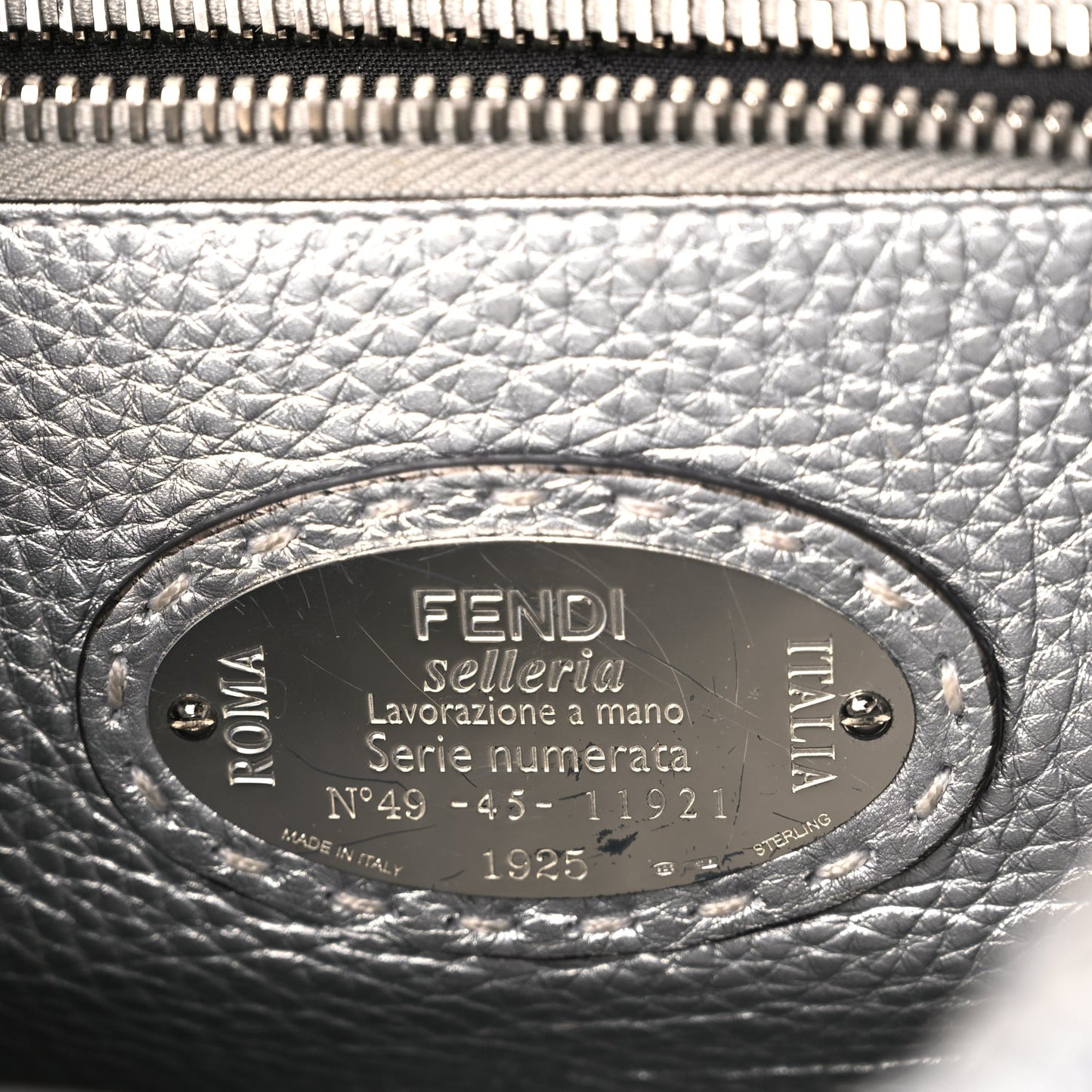 Fendi Cuoio Romano Lux Selleria Medium Peekaboo Iconic Satchel Argento