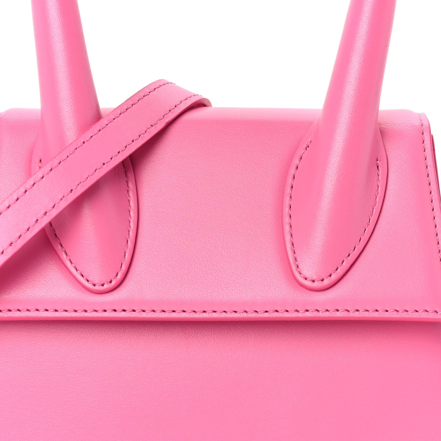 Jacquemus Smooth Calfskin Le Chiquito Moyen  Dark Pink