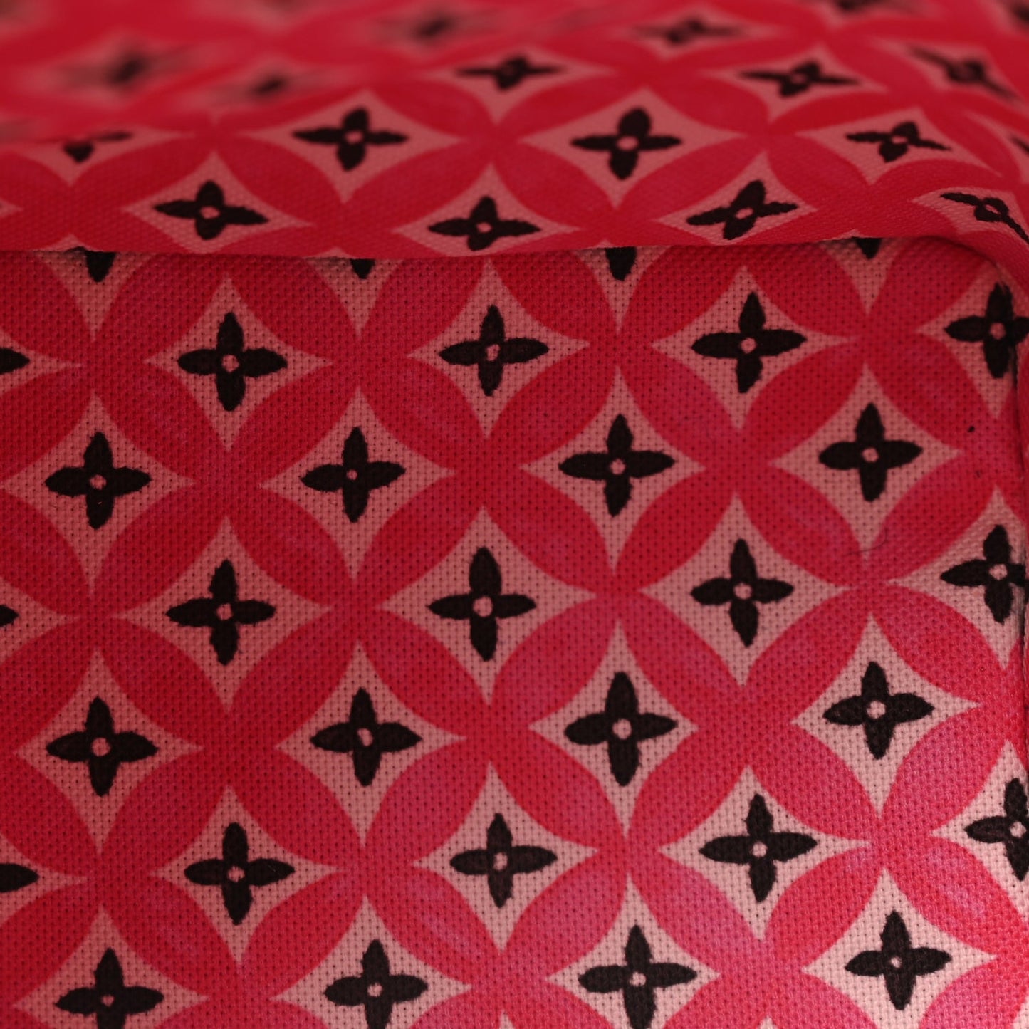 Louis Vuitton Monogram Giant By The Pool Nano Noe Rose
