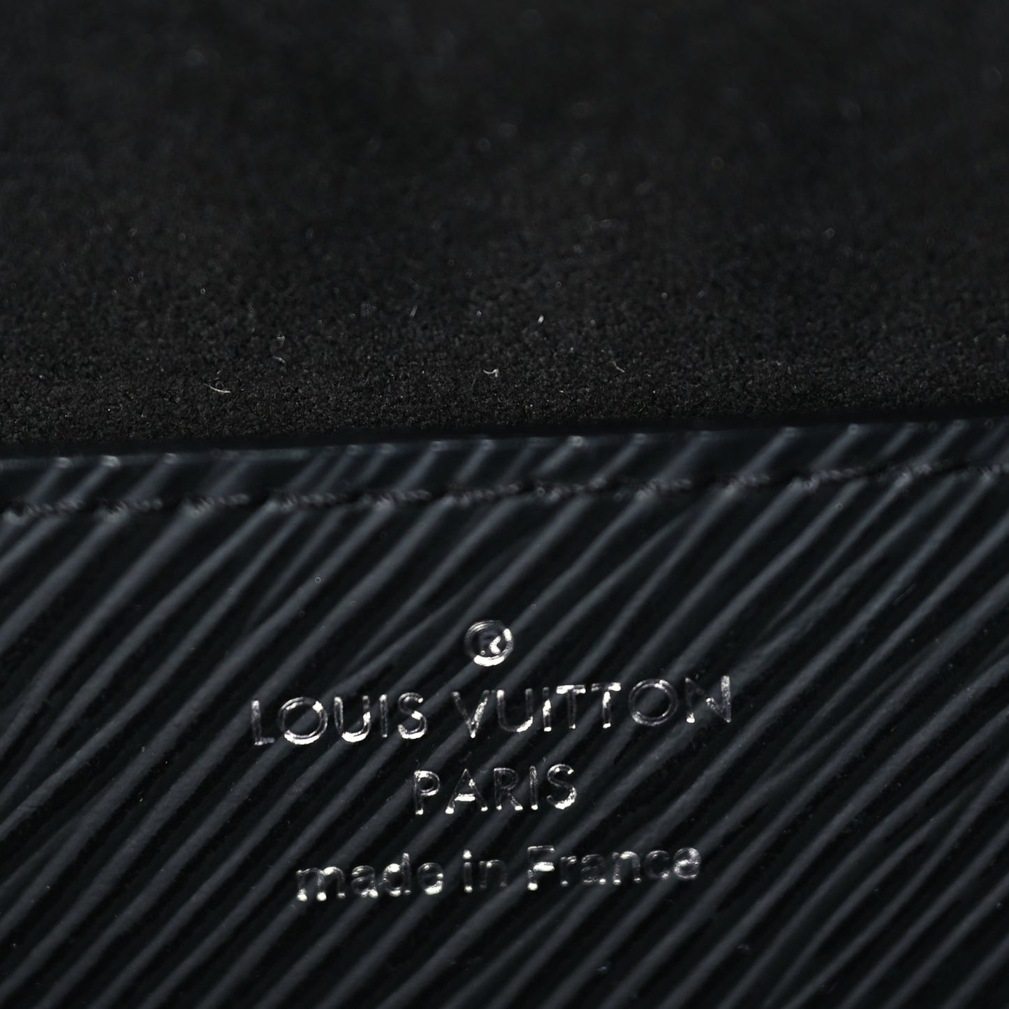 Louis Vuitton Epi Twist Shoulder Bag MM Black