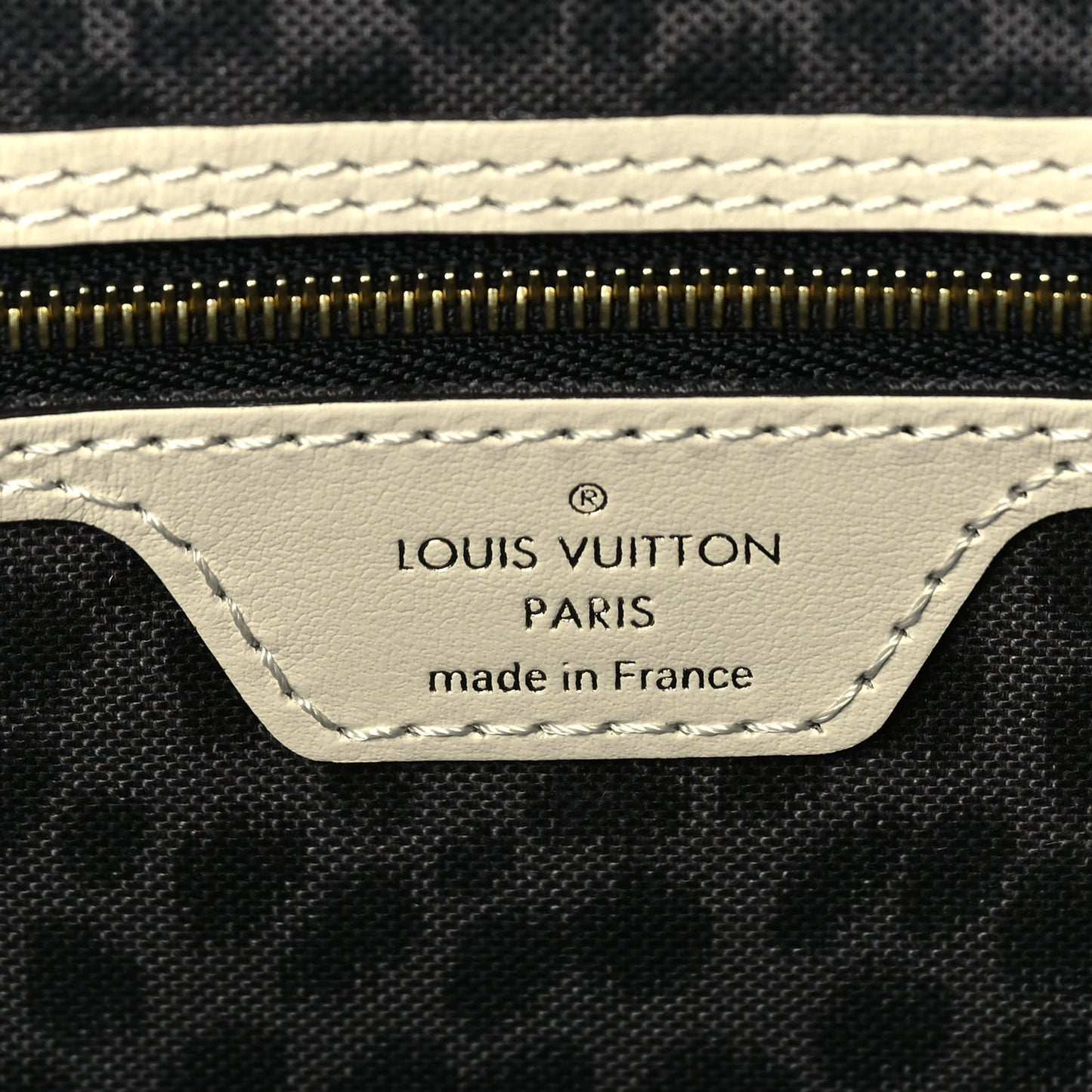 Louis Vuitton Monogram Giant Wild at Heart Neverfull MM  Creme