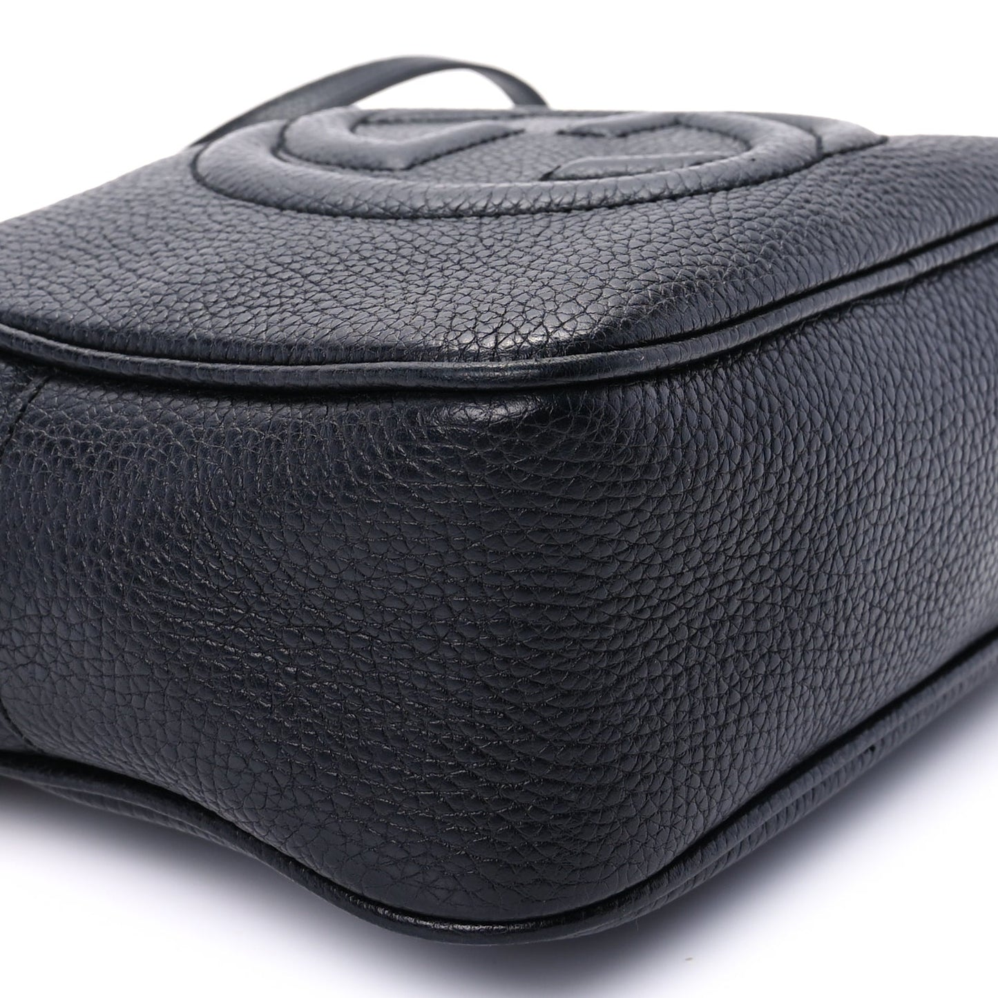 Gucci Pebbled Calfskin Small Soho Disco Bag Black