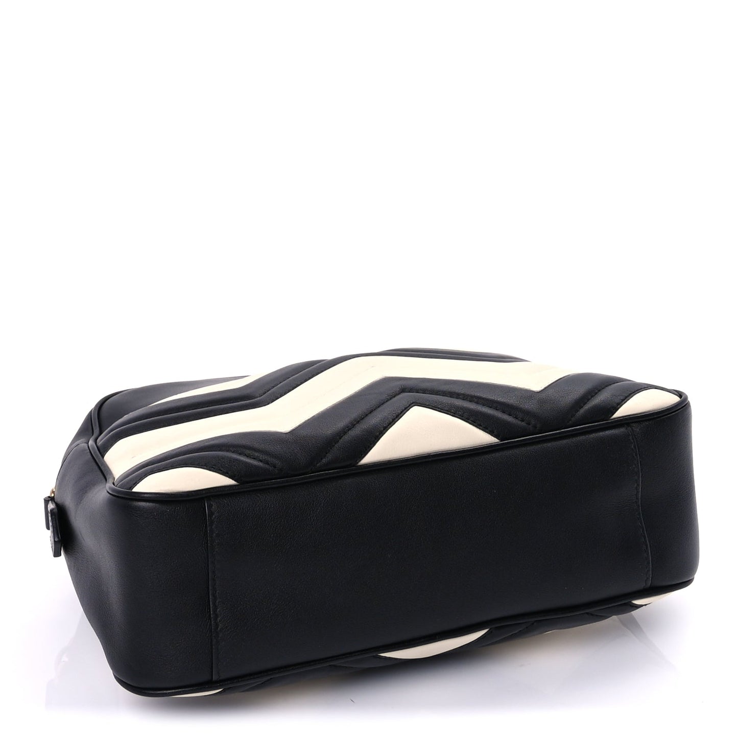 Gucci Calfskin Matelasse Medium GG Marmont Chain Shoulder Bag  Black White