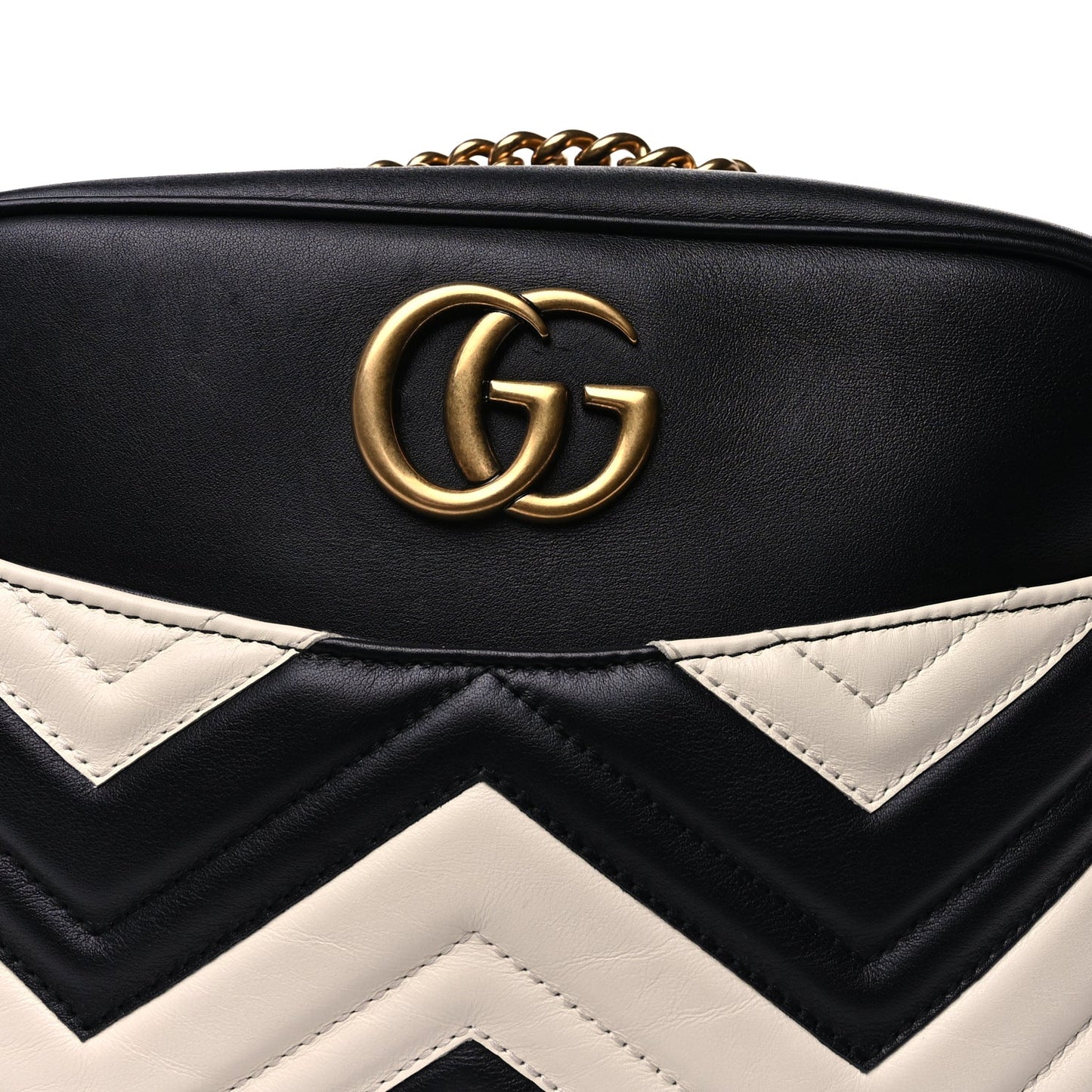 Gucci Calfskin Matelasse Medium GG Marmont Chain Shoulder Bag  Black White
