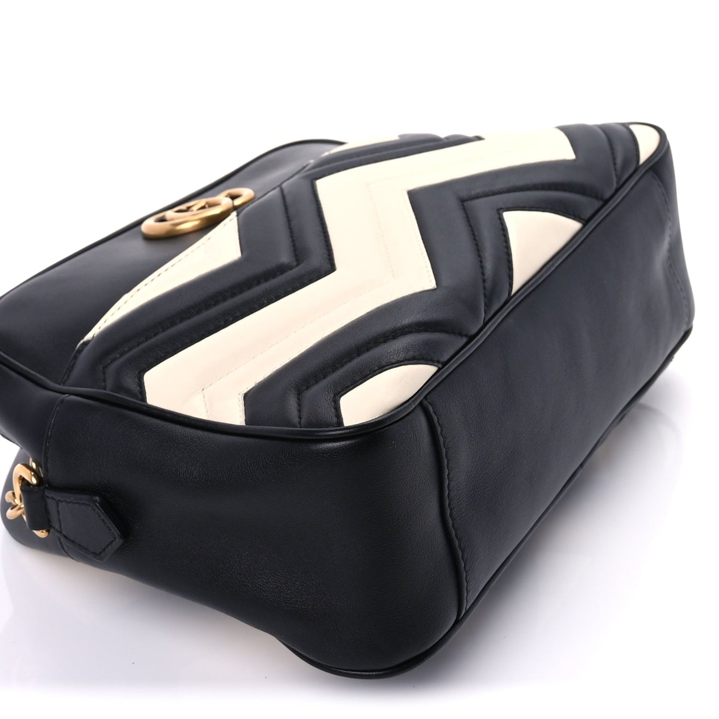 Gucci Calfskin Matelasse Medium GG Marmont Chain Shoulder Bag  Black White