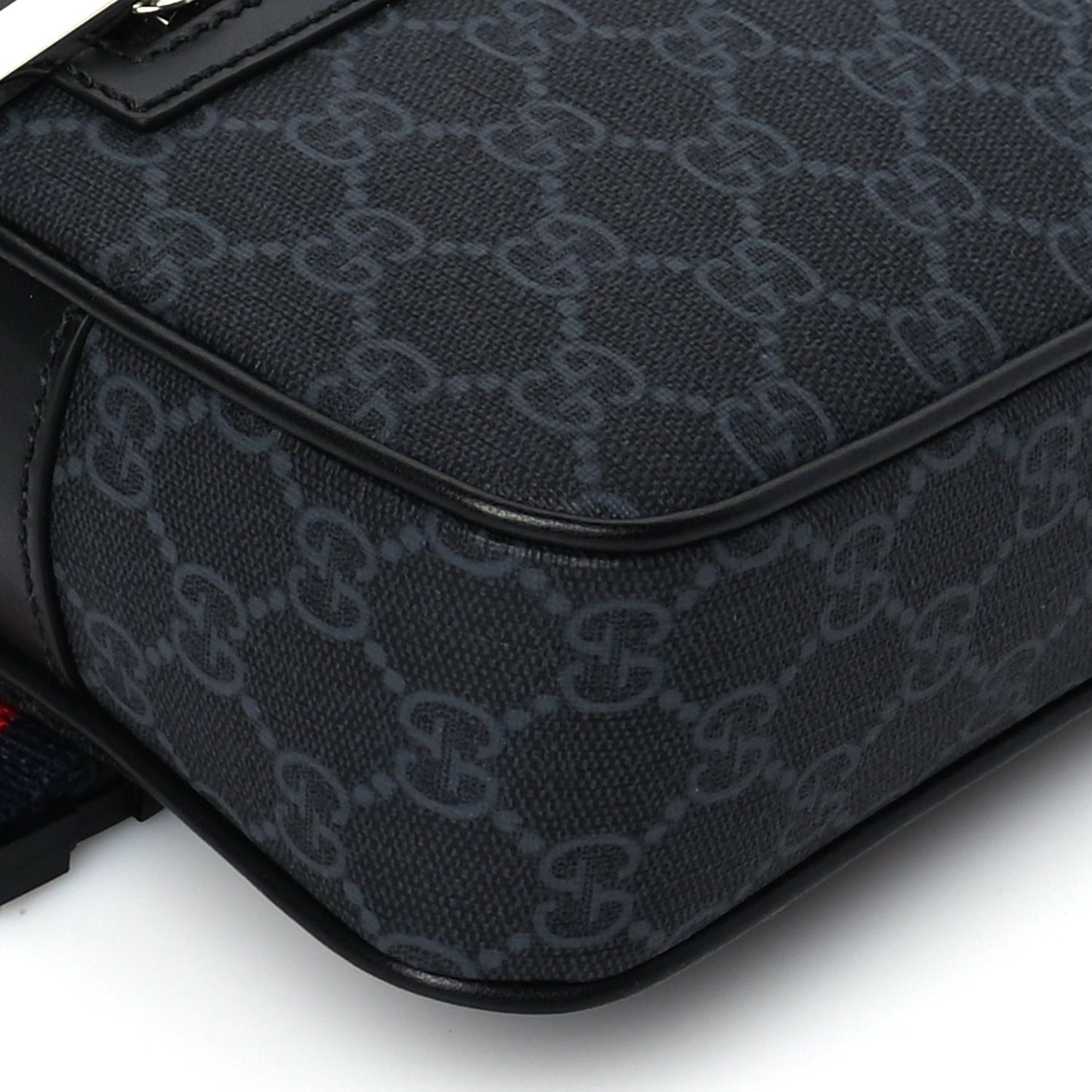 Gucci Soft GG Supreme Monogram Web Belt Bag Black Grey