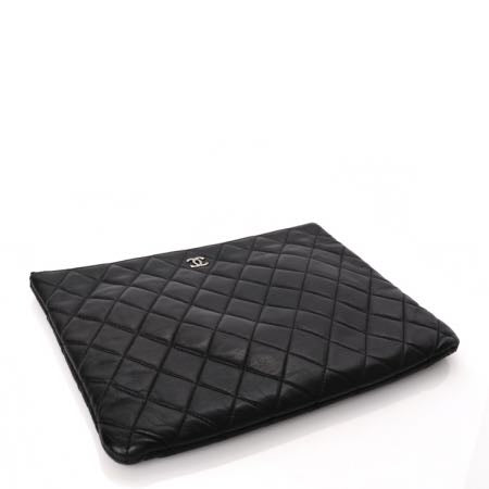 Chanel Lambskin Quilted Medium Cosmetic Case Black