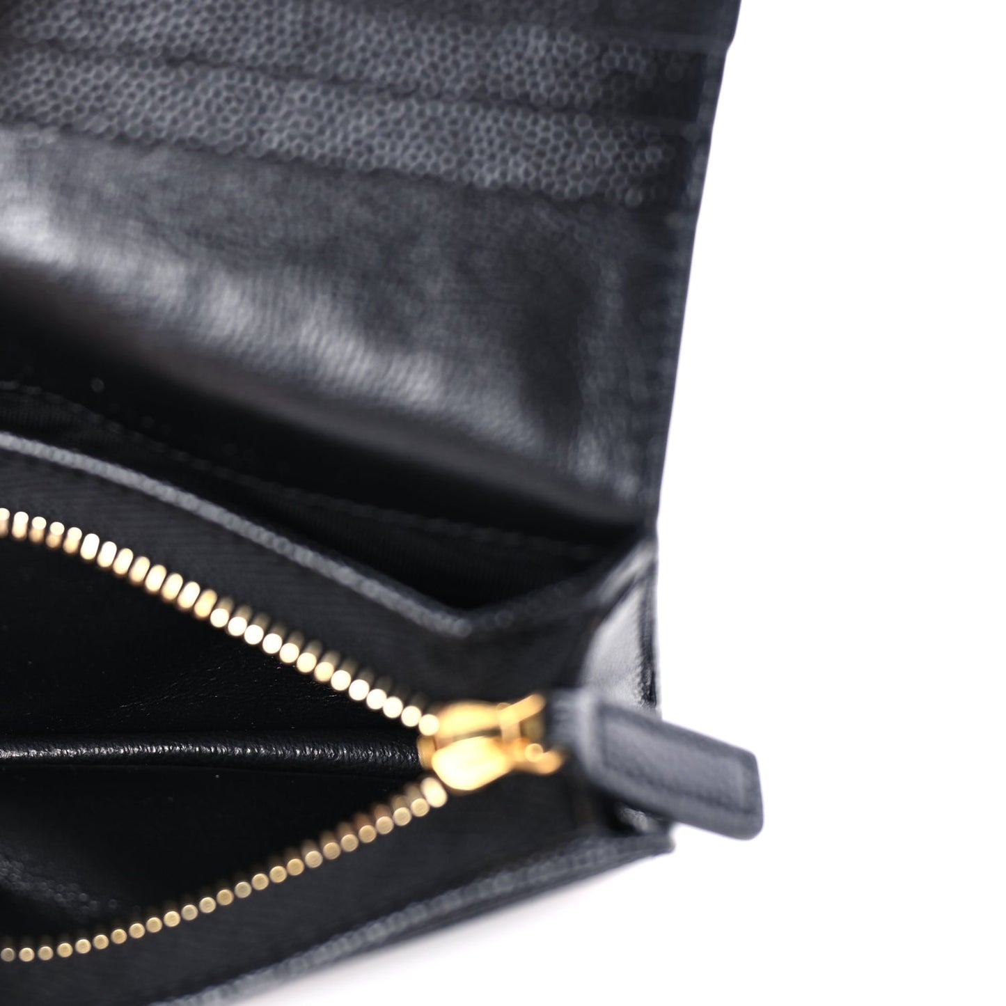 Saint Laurent Grain De Poudre Matelasse Chevron Cassandre Card Case Black