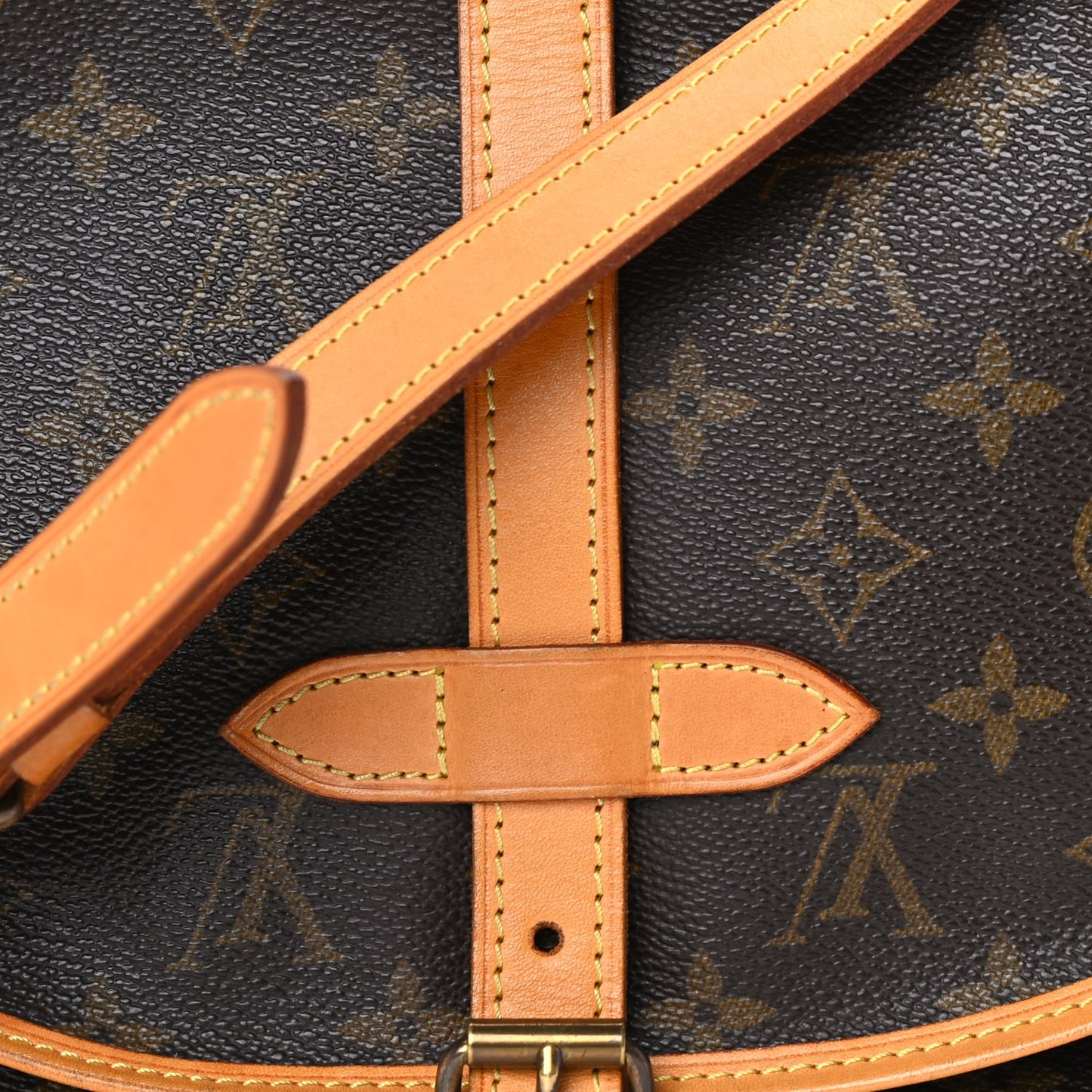 Louis Vuitton Monogram Saumur 30