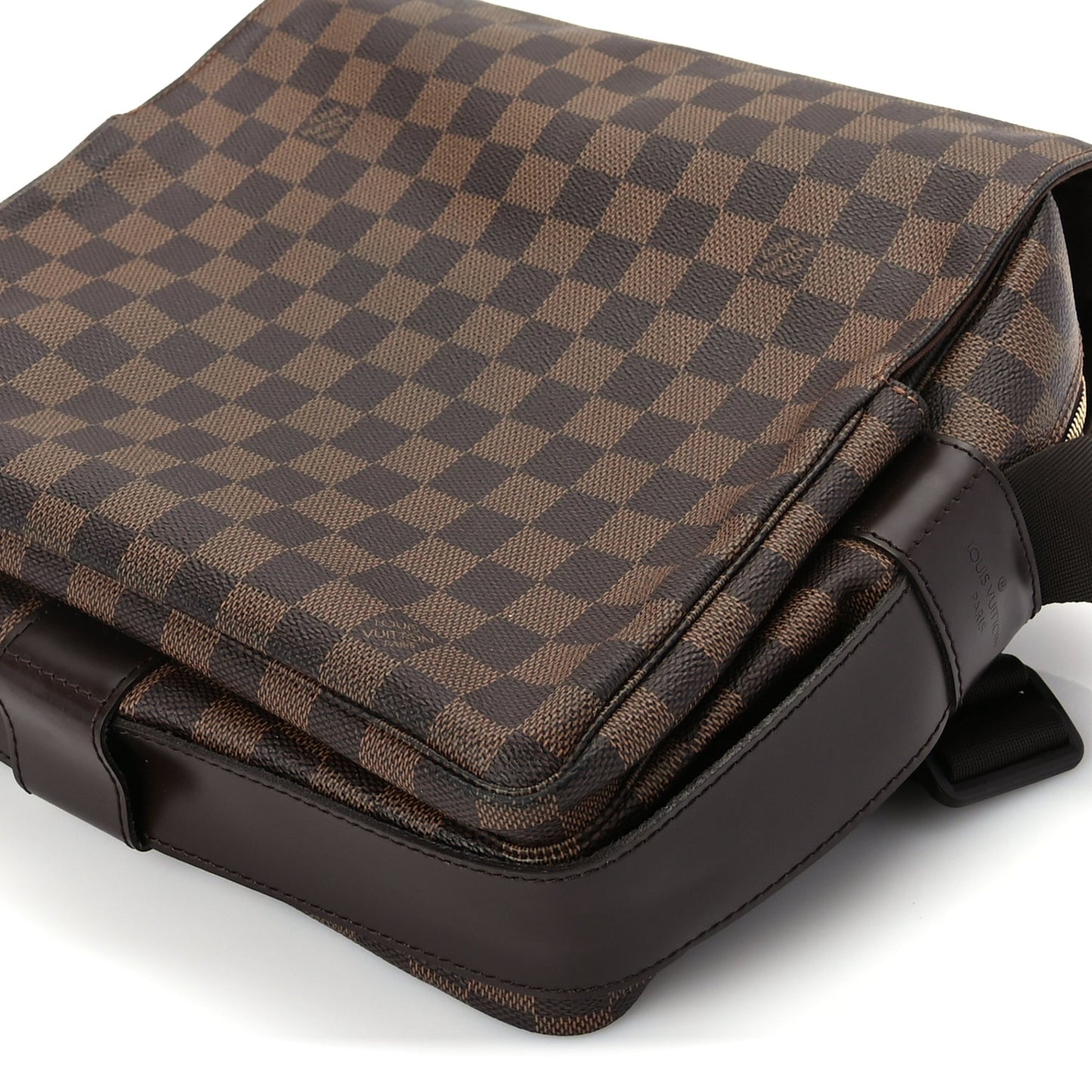 Louis Vuitton Damier Ebene Naviglio