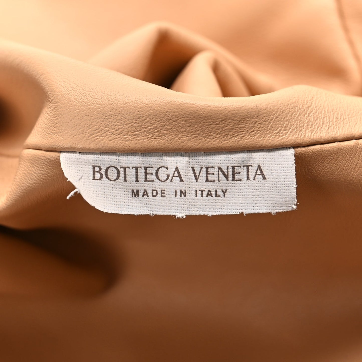 Bottega Veneta Smooth Butter Calf The Pouch Oversized Clutch Biscotto