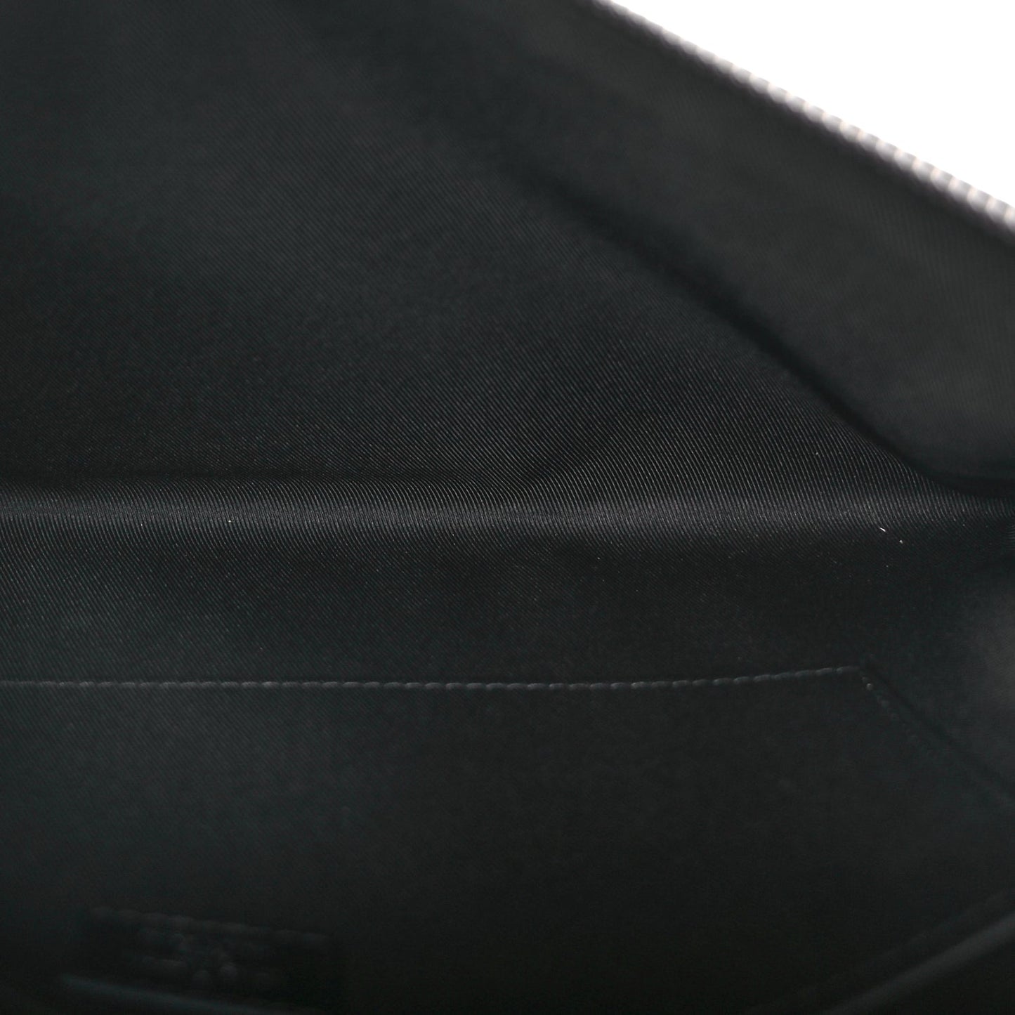 Louis Vuitton Monogram Eclipse Discovery Pochette GM