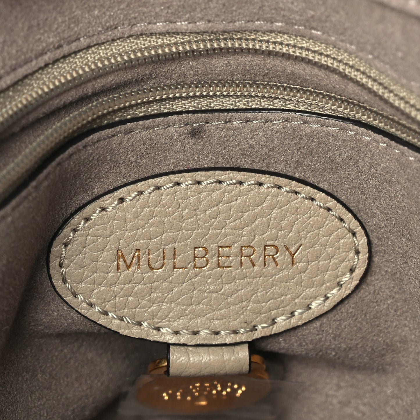Mulberry Small Classic Grain Calfskin Small Lily Flap Solid Grey Solid Grey