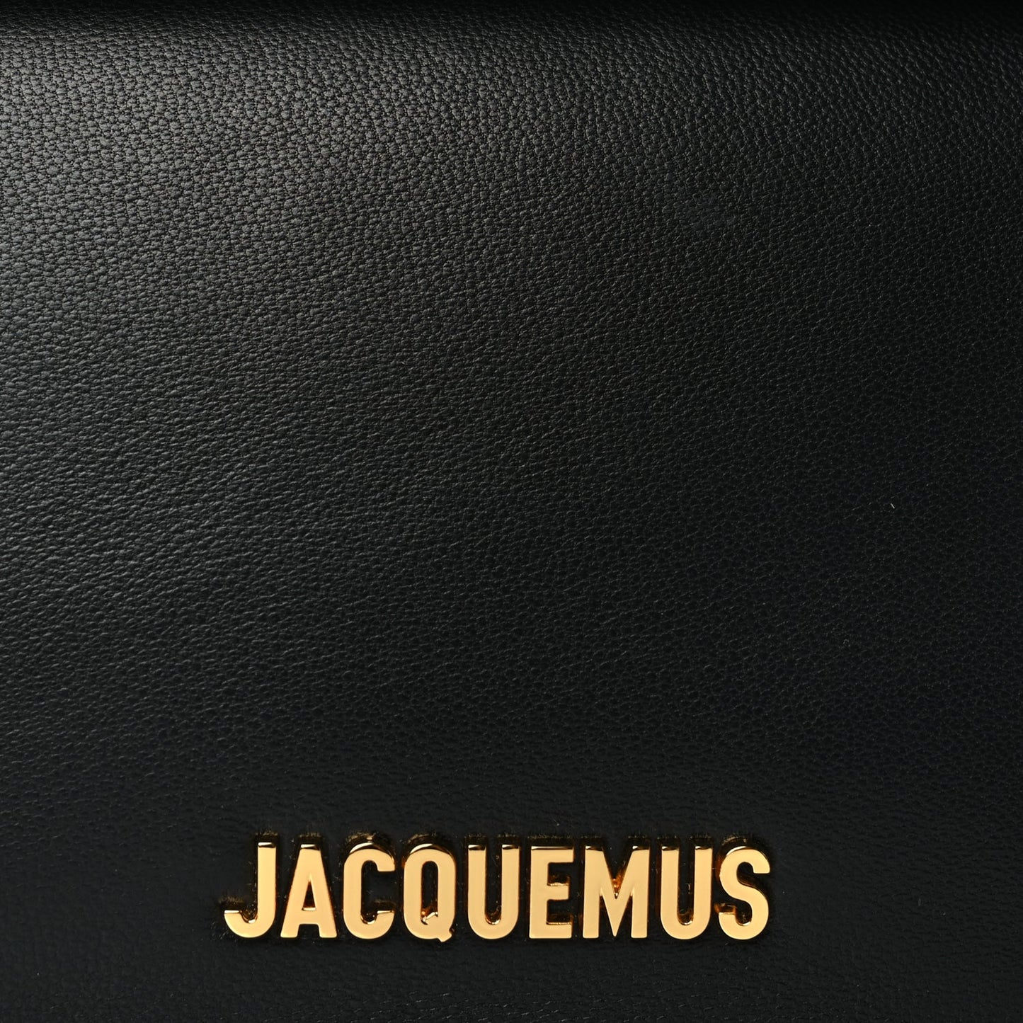 Jacquemus Smooth Calfskin La Petite Pochette Rond Carre Black