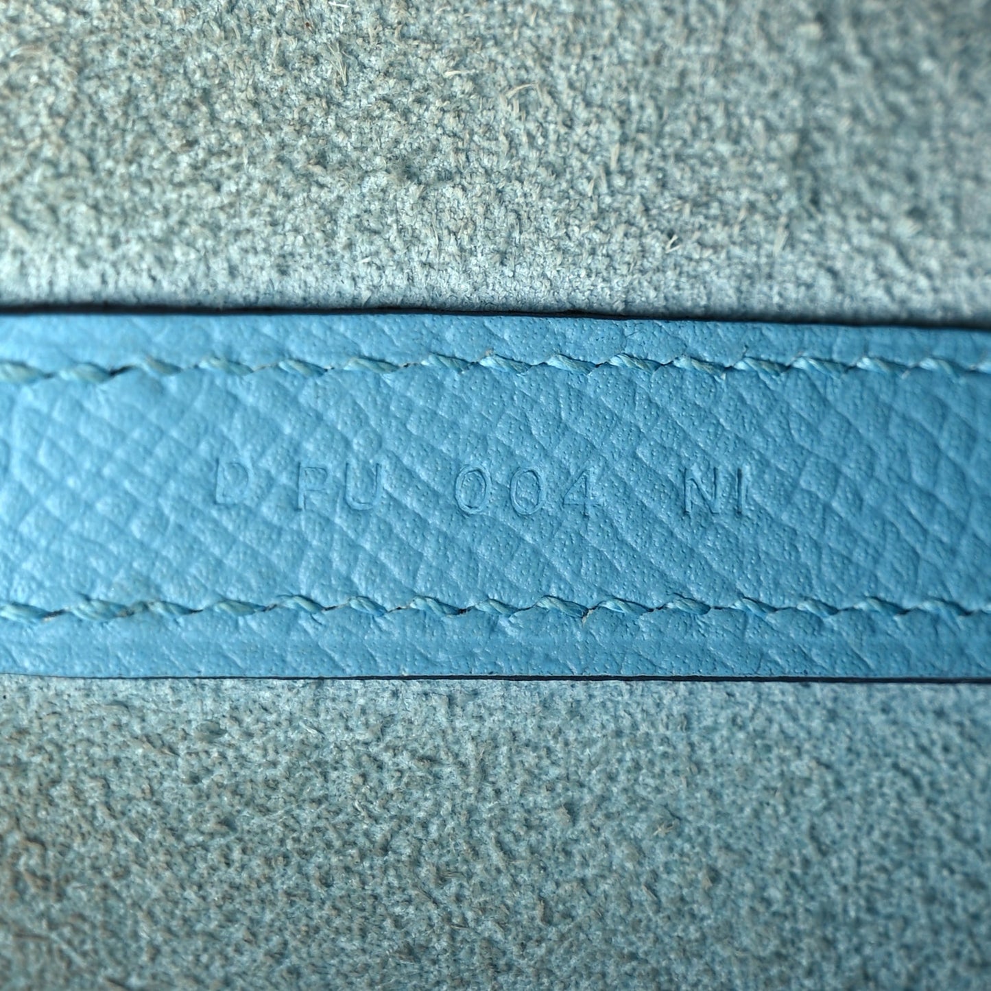 Hermes Epsom Tressage De Cuir Picotin Lock 22 MM Bleu du Nord Rouge Coeur Bleu du Nord