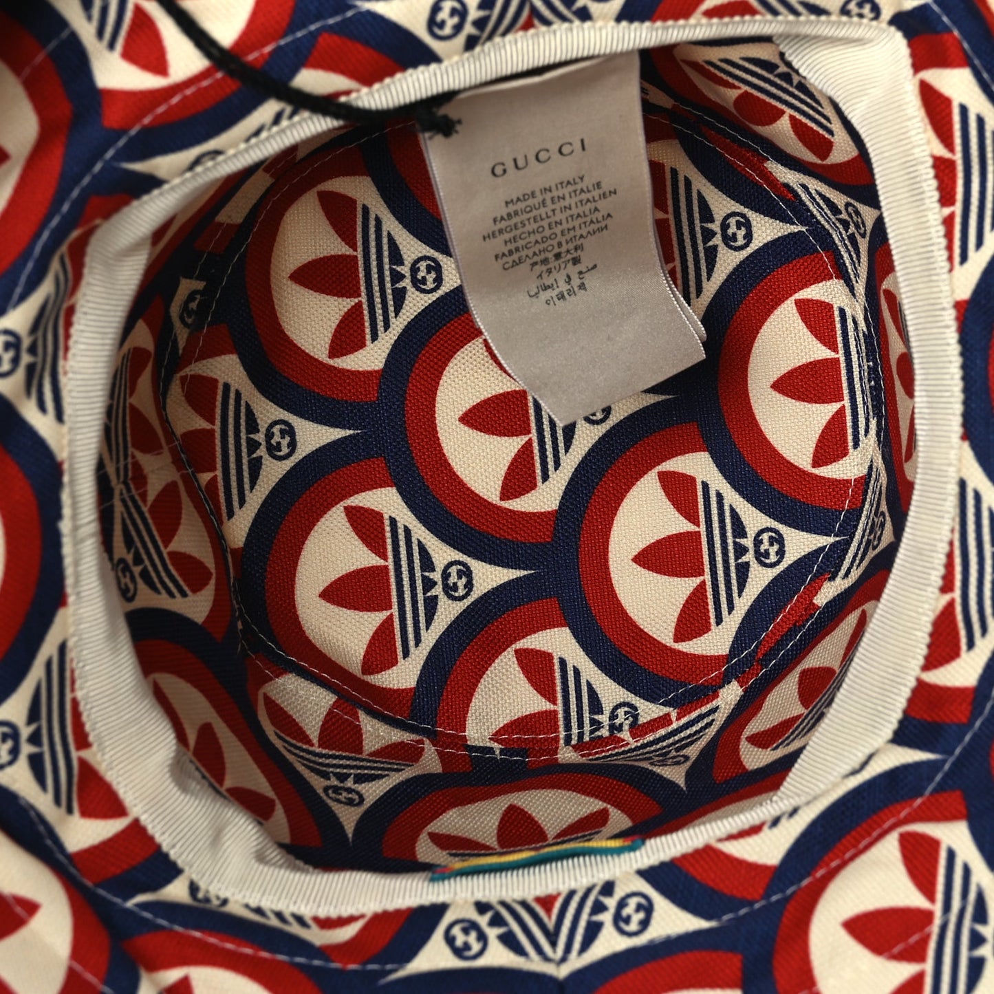 Gucci X ADIDAS Canvas Trefoil Interlocking G Bucket Hat M Red White Blue