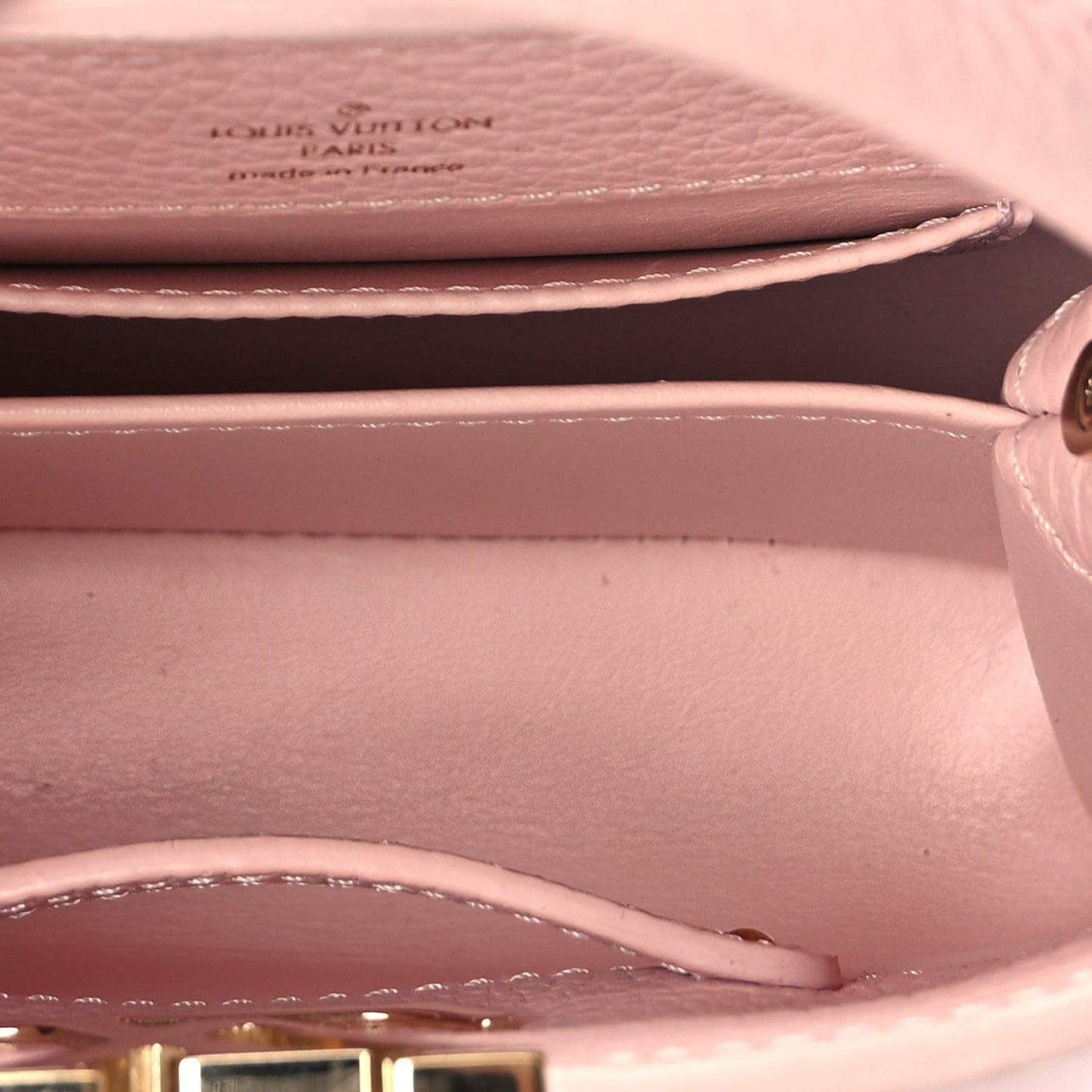 Louis Vuitton Taurillon Marble Capucines Mini Pink