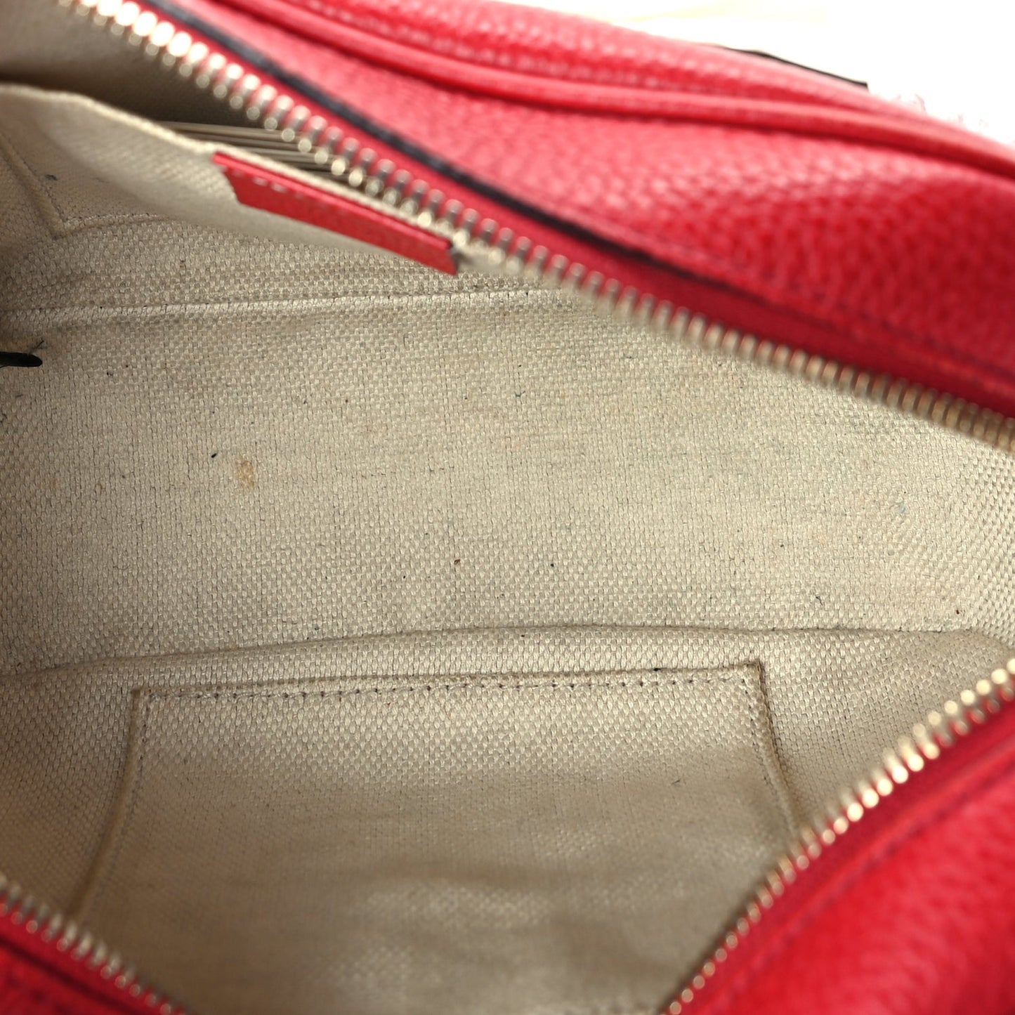 Gucci Pebbled Calfskin Small Soho Disco Bag  Vibrant Red