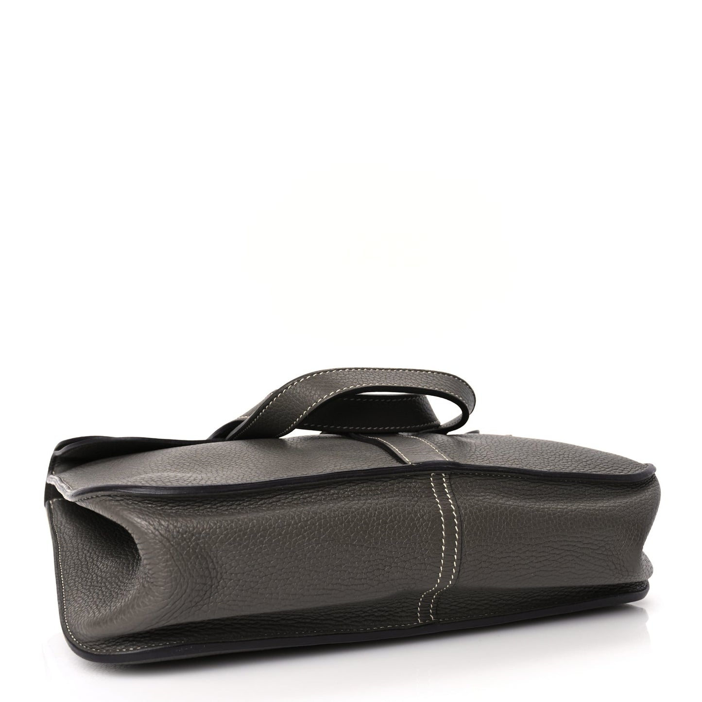 Hermes Taurillon Clemence Halzan 31 GM Etoupe