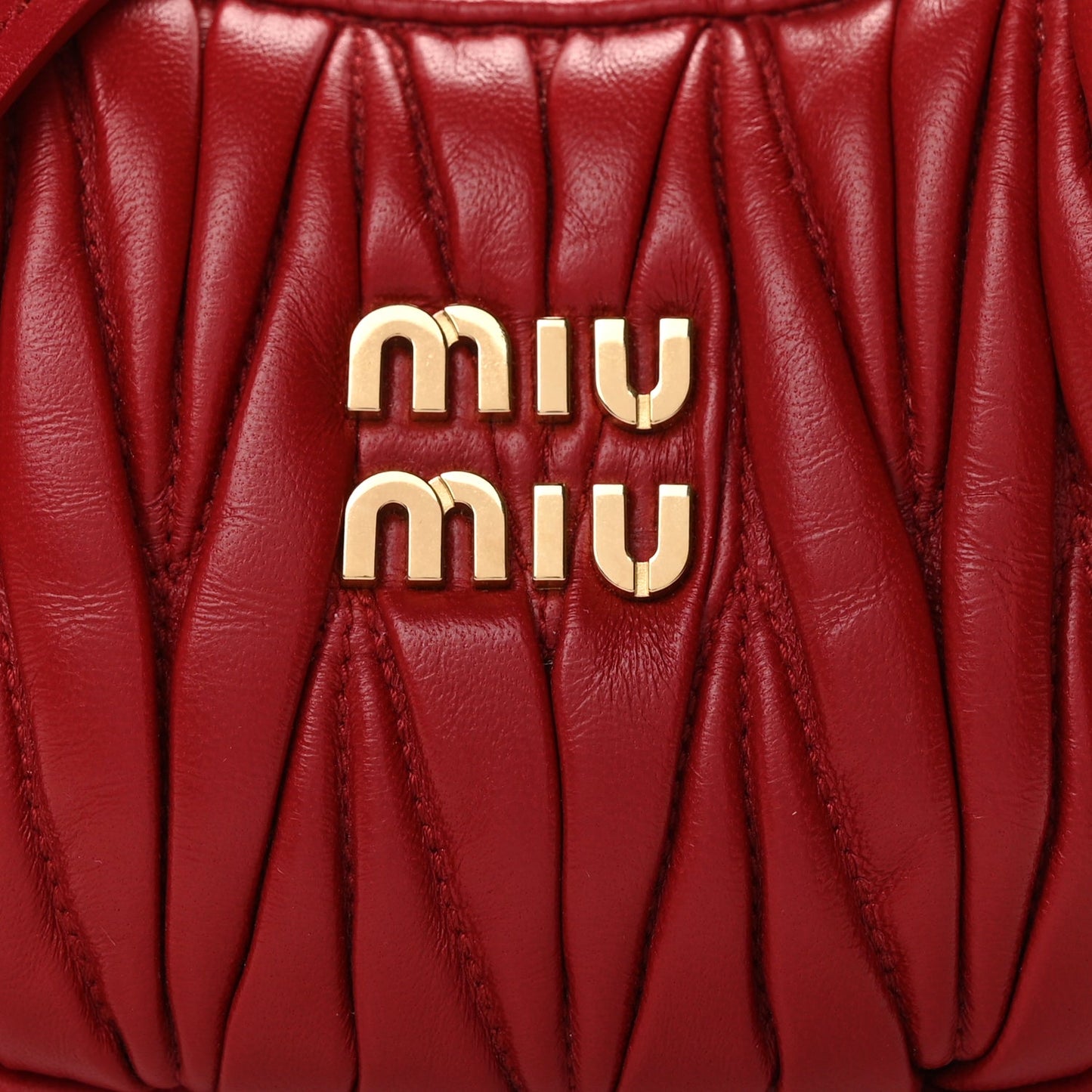 Miu Miu Nappa Matelasse Mini Wander Hobo Fuoco Fuoco