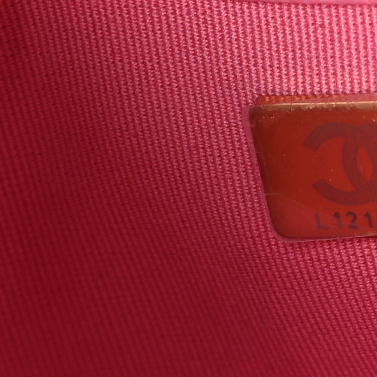 Chanel Caviar Quilted Mini Messenger Flap Pink