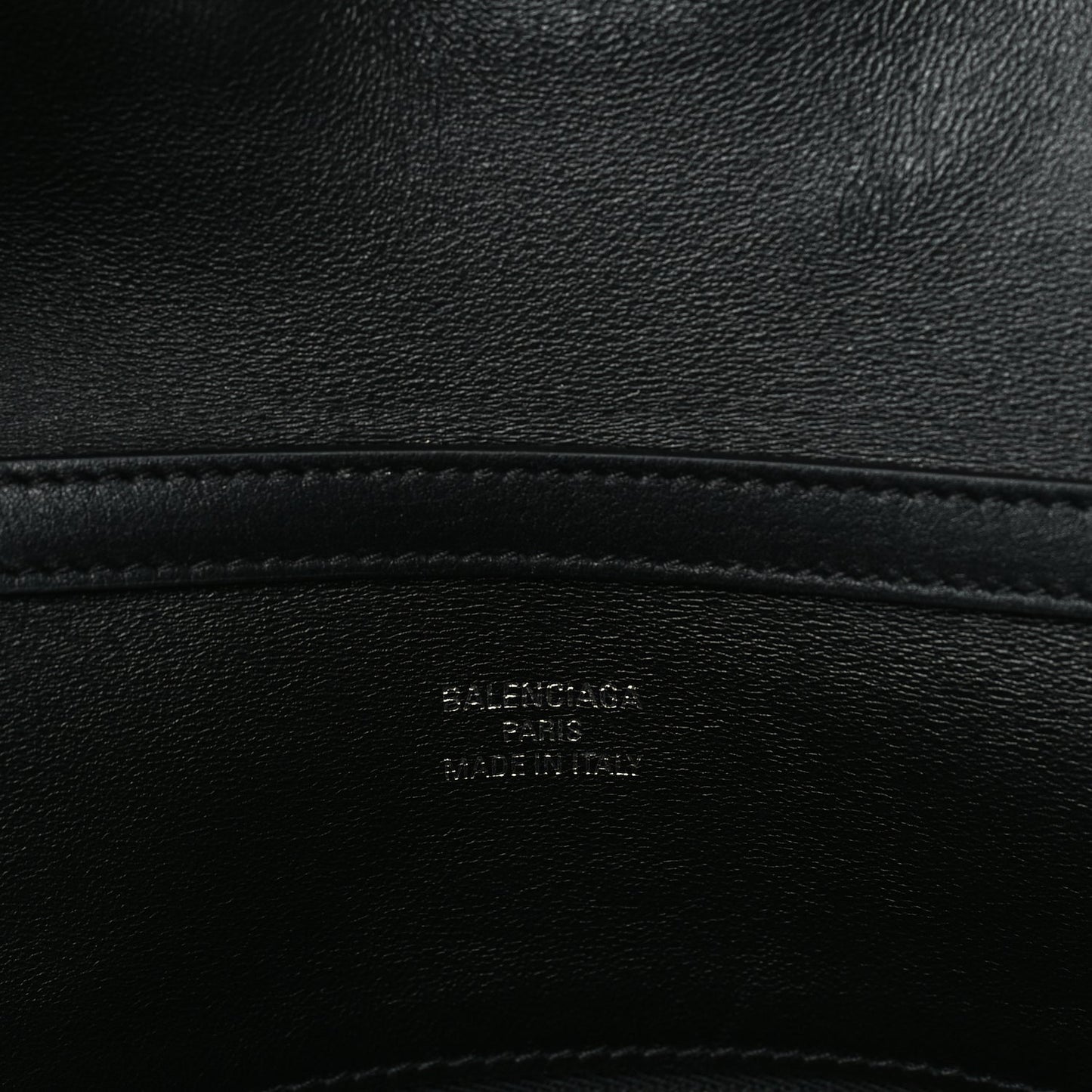 Balenciaga Natural Smooth Calfskin Medium Rodeo Top Handle Handbag Black