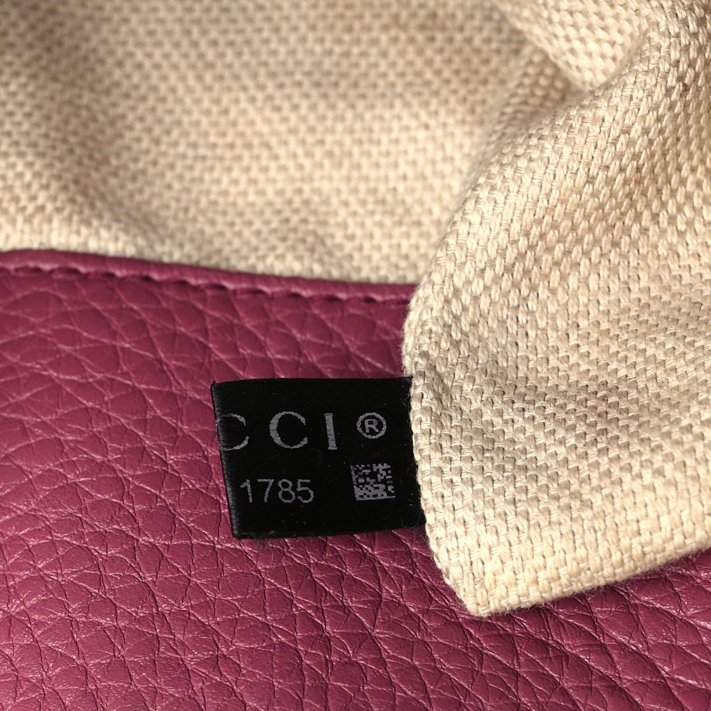 Gucci Pebbled Calfskin Medium Soho Chain Shoulder Bag Peonia Flower