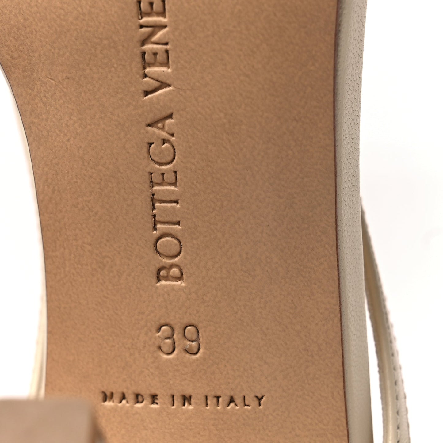 Bottega Veneta Lambskin Stretch Chain Strap 90mm Sandals 39 Sea Salt