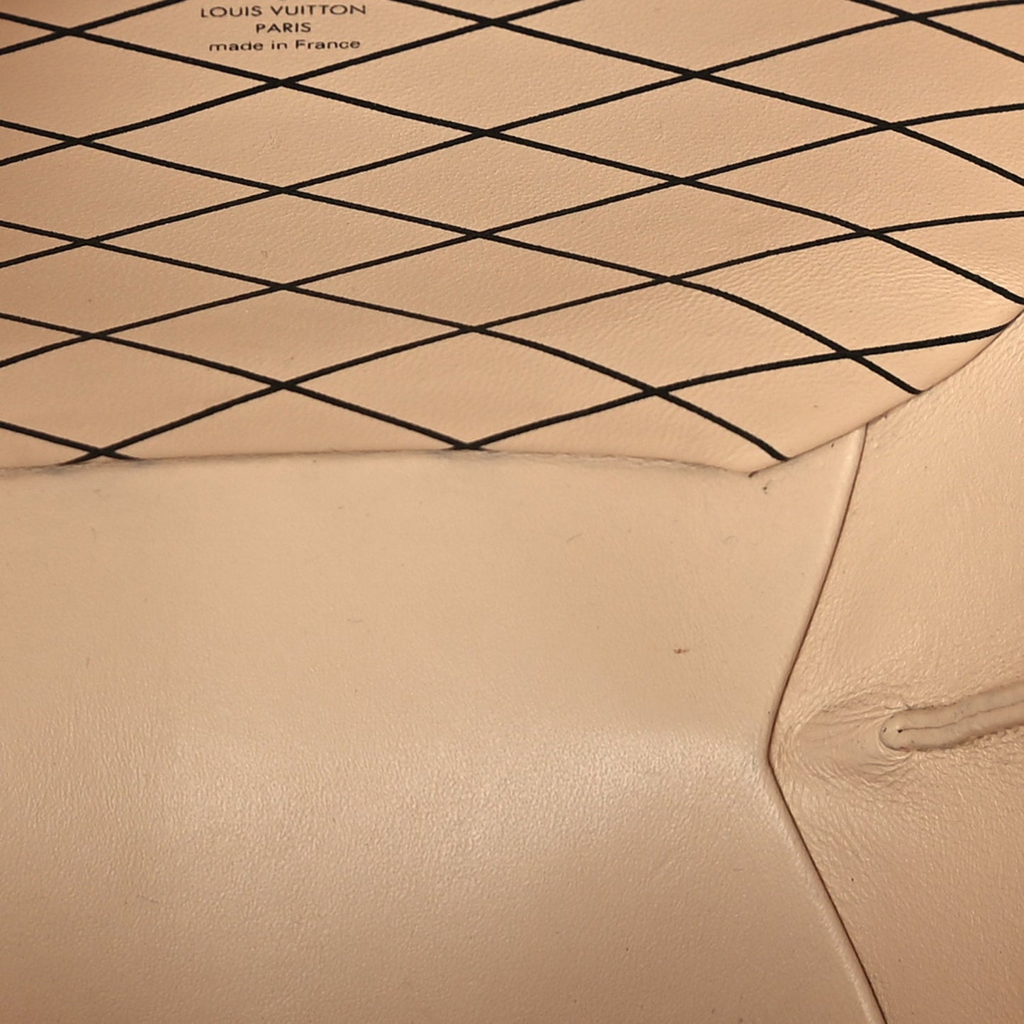 Louis Vuitton Monogram Petite Boite Chapeau