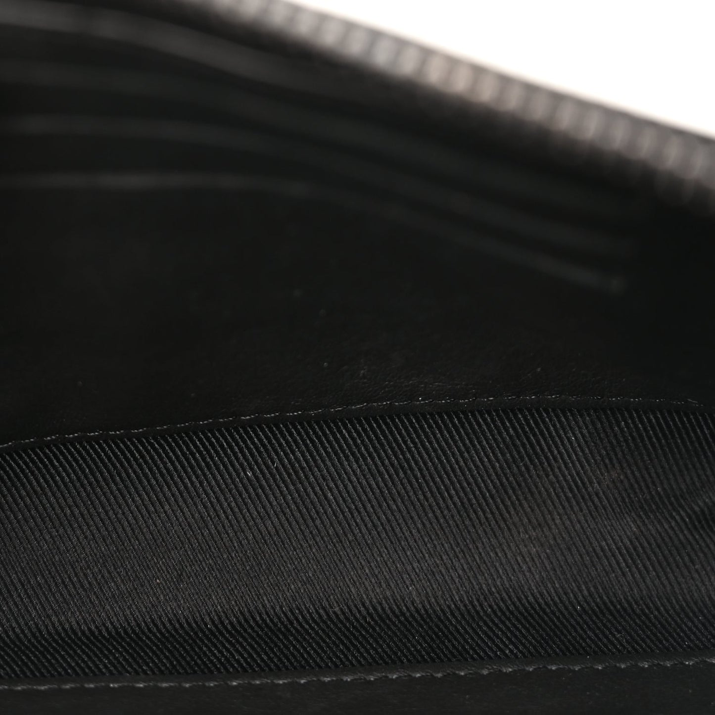 Louis Vuitton Calfskin Aerogram Alpha Wearable Wallet Black
