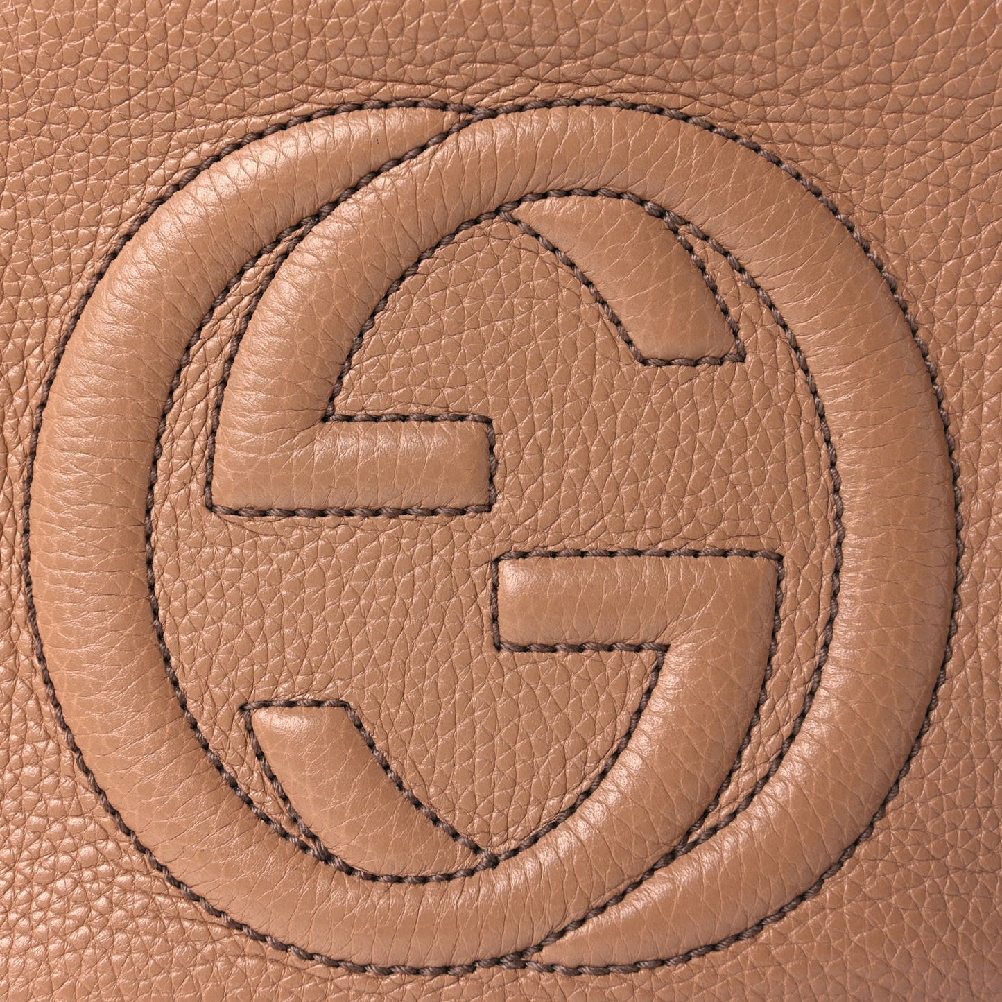 Gucci Pebbled Calfskin Small Soho Disco Bag Camelia