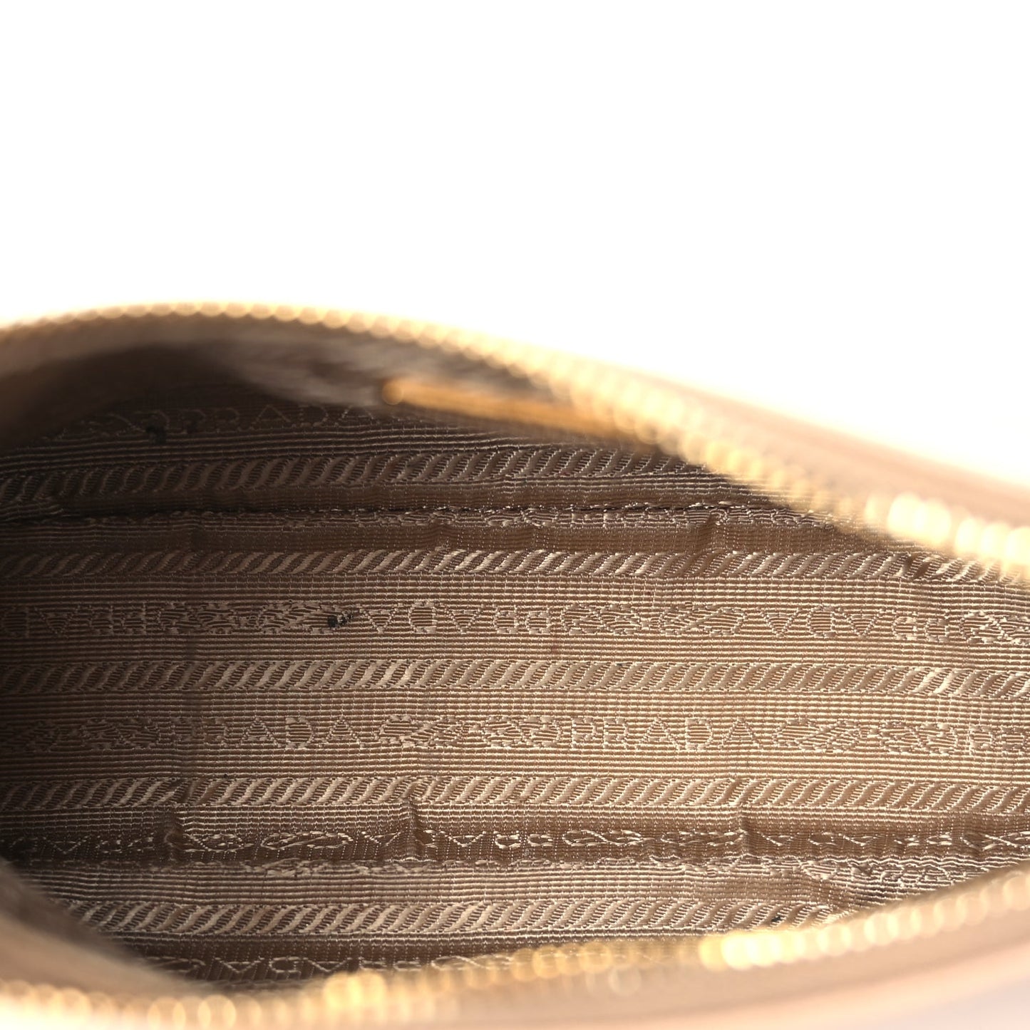 Prada Saffiano Re-Edition 2005 Shoulder Bag Cammeo Beige