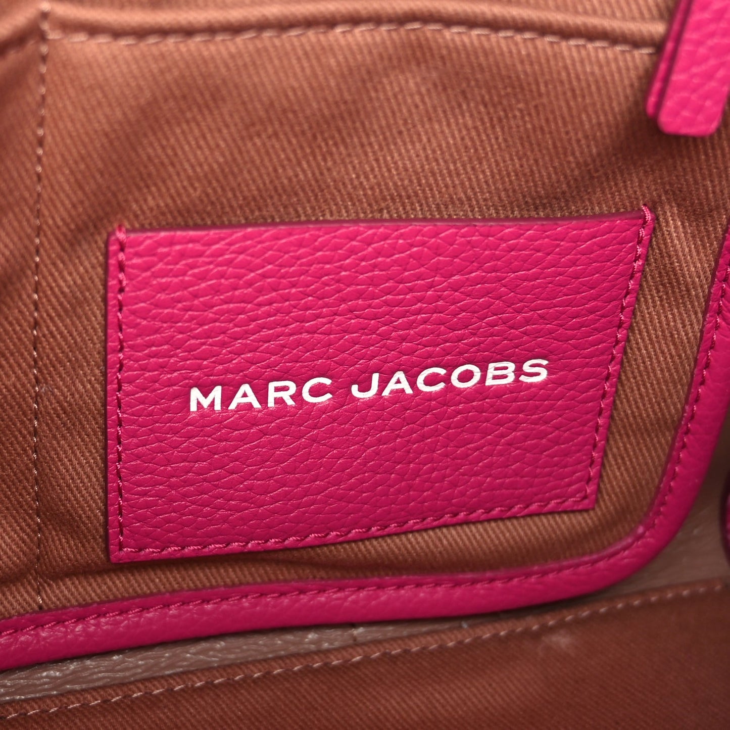 Marc Jacobs Grained Calfskin Medium The Tote Bag Lipstick