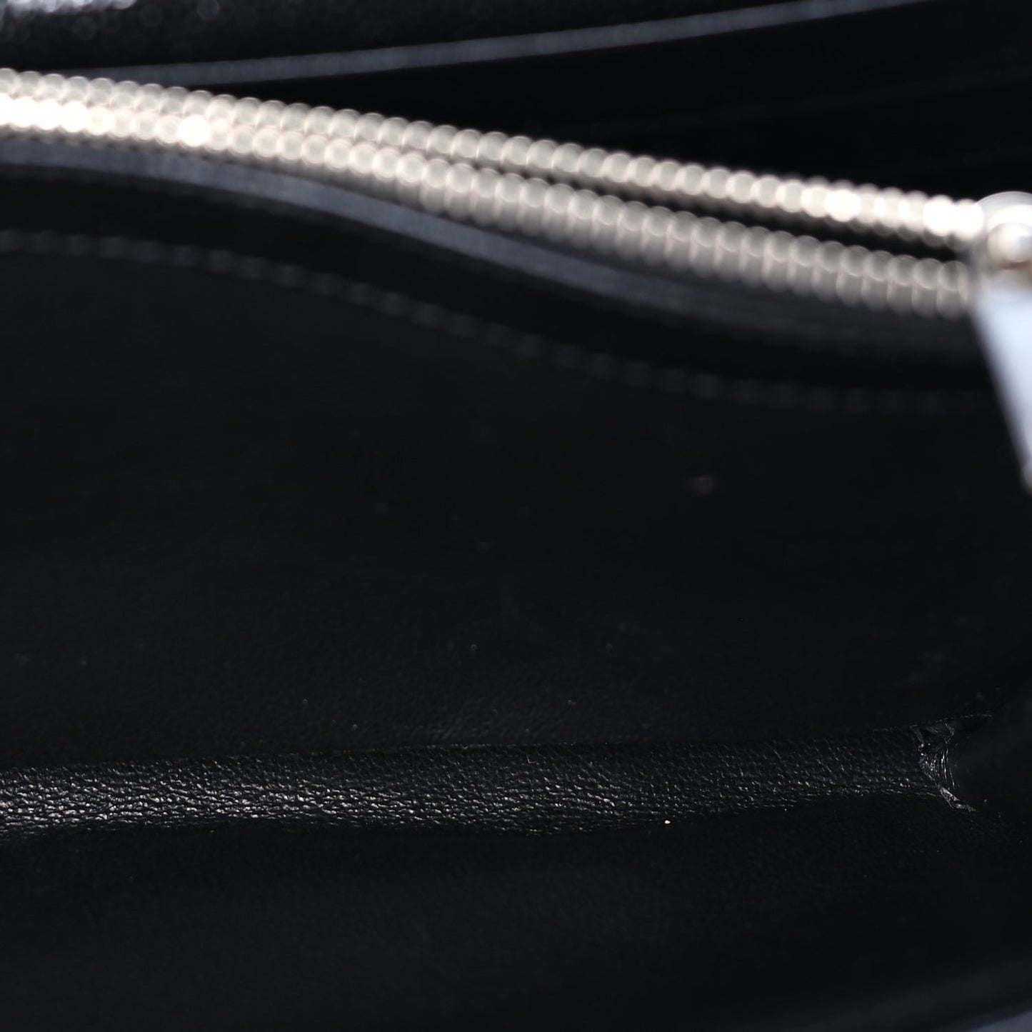 Saint Laurent Grain De Poudre Matelasse Chevron Monogram Chain Wallet Black
