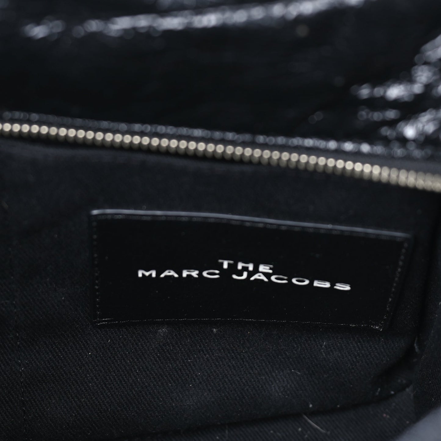Marc Jacobs Shiny Crinkled Lambskin Medium The Tote Bag Black