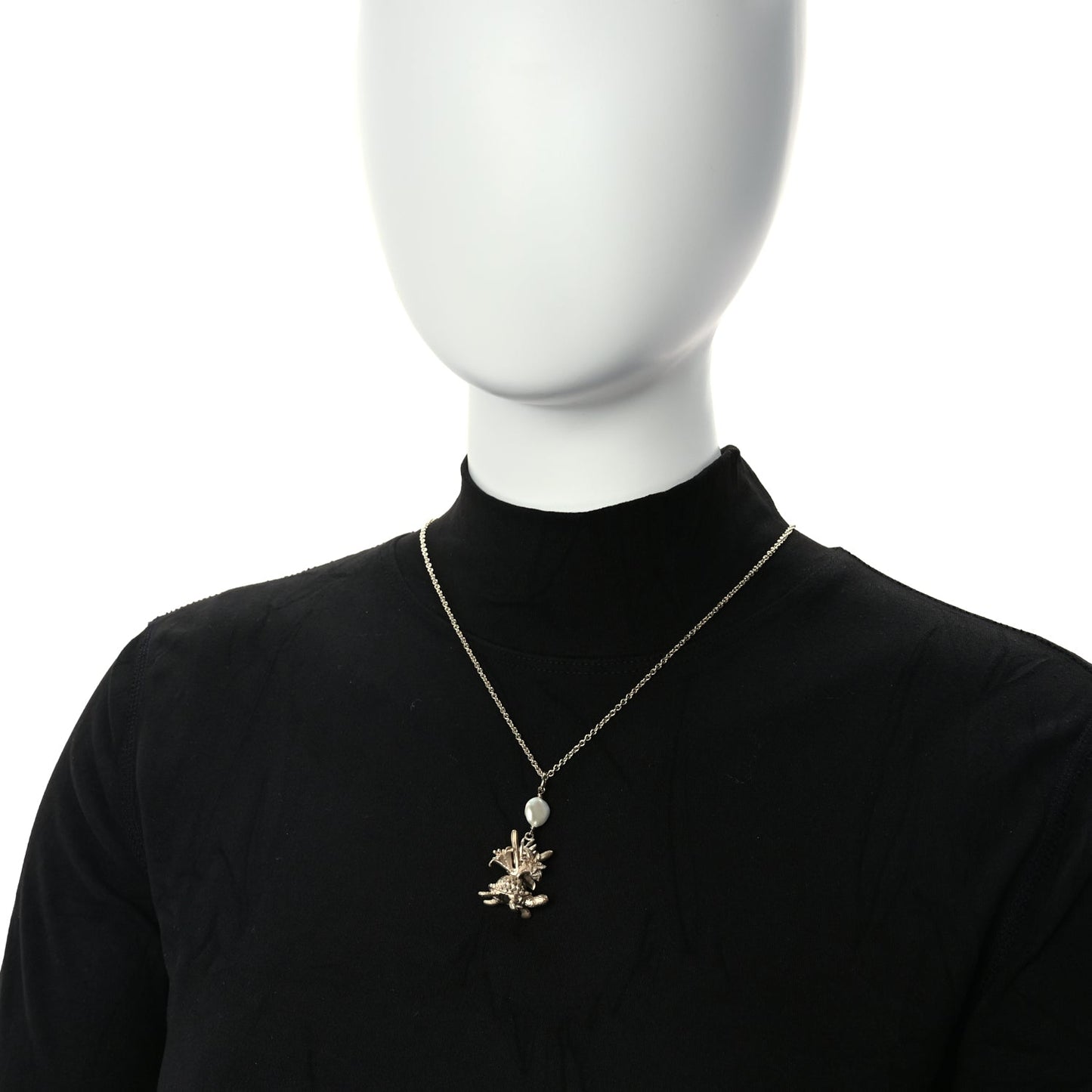 Christian Dior Pearl Reve D'Infini  Necklace  Gold White