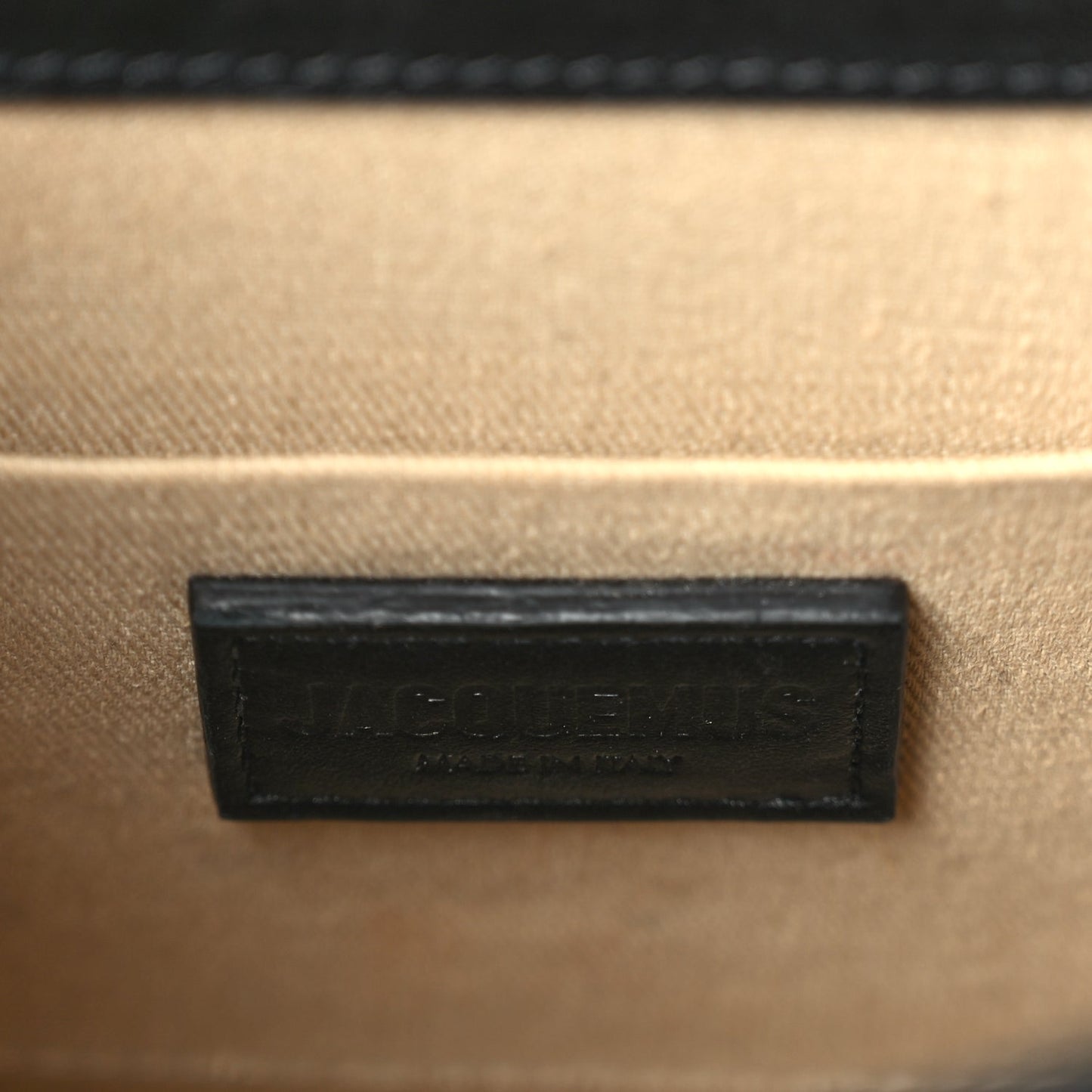 Jacquemus Smooth Calfskin Le Grand Chiquito Black