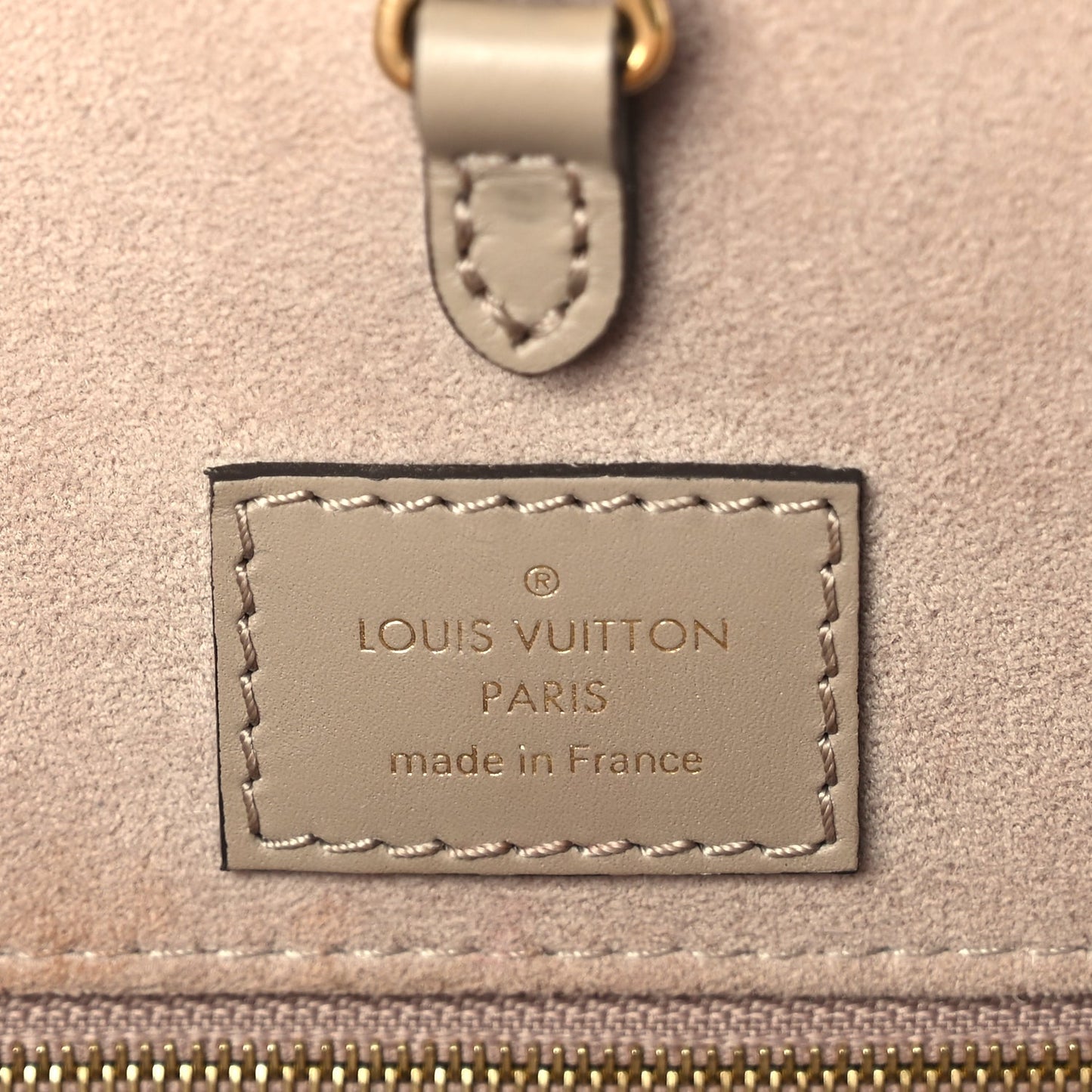 Louis Vuitton Empreinte Monogram Giant Onthego MM Tourterelle Creme