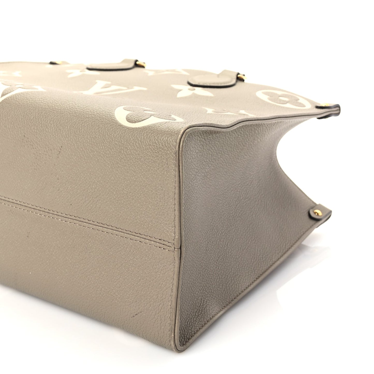 Louis Vuitton Empreinte Monogram Giant Onthego MM Tourterelle Creme