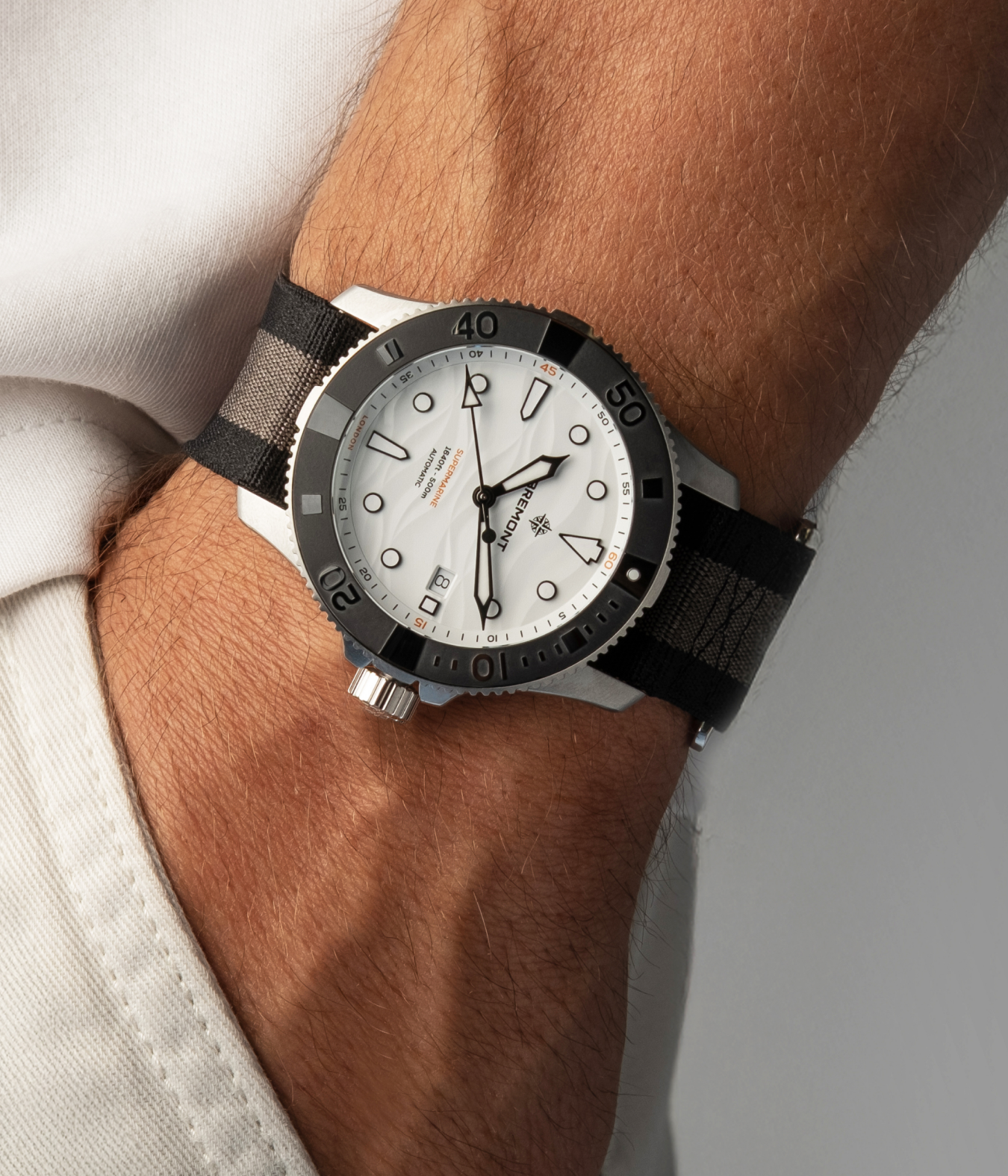 Supermarine 500m, Polar White