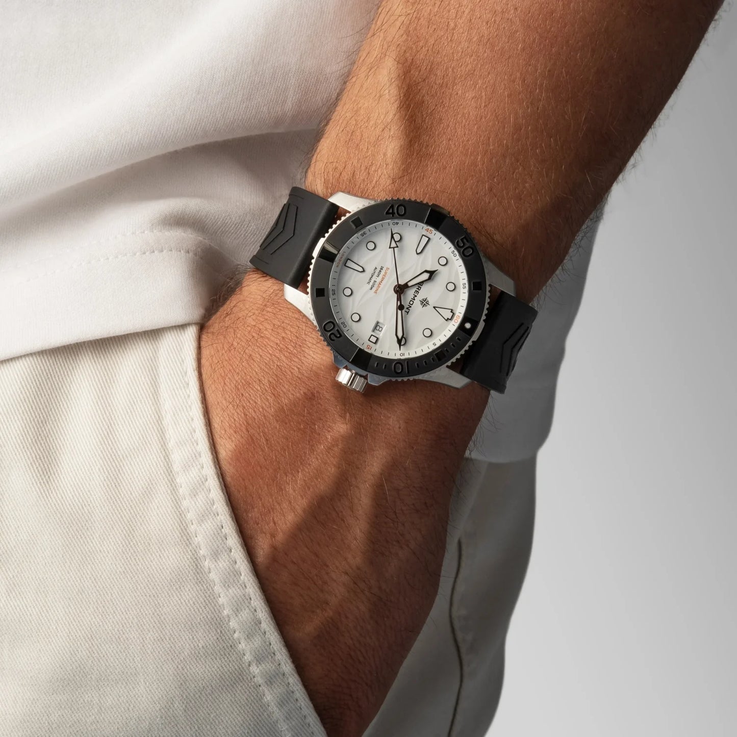 Supermarine 500m, Polar White