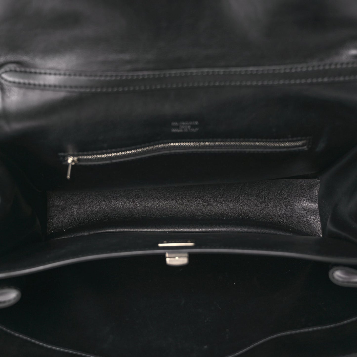 Balenciaga Natural Smooth Calfskin Medium Rodeo Top Handle Handbag Black