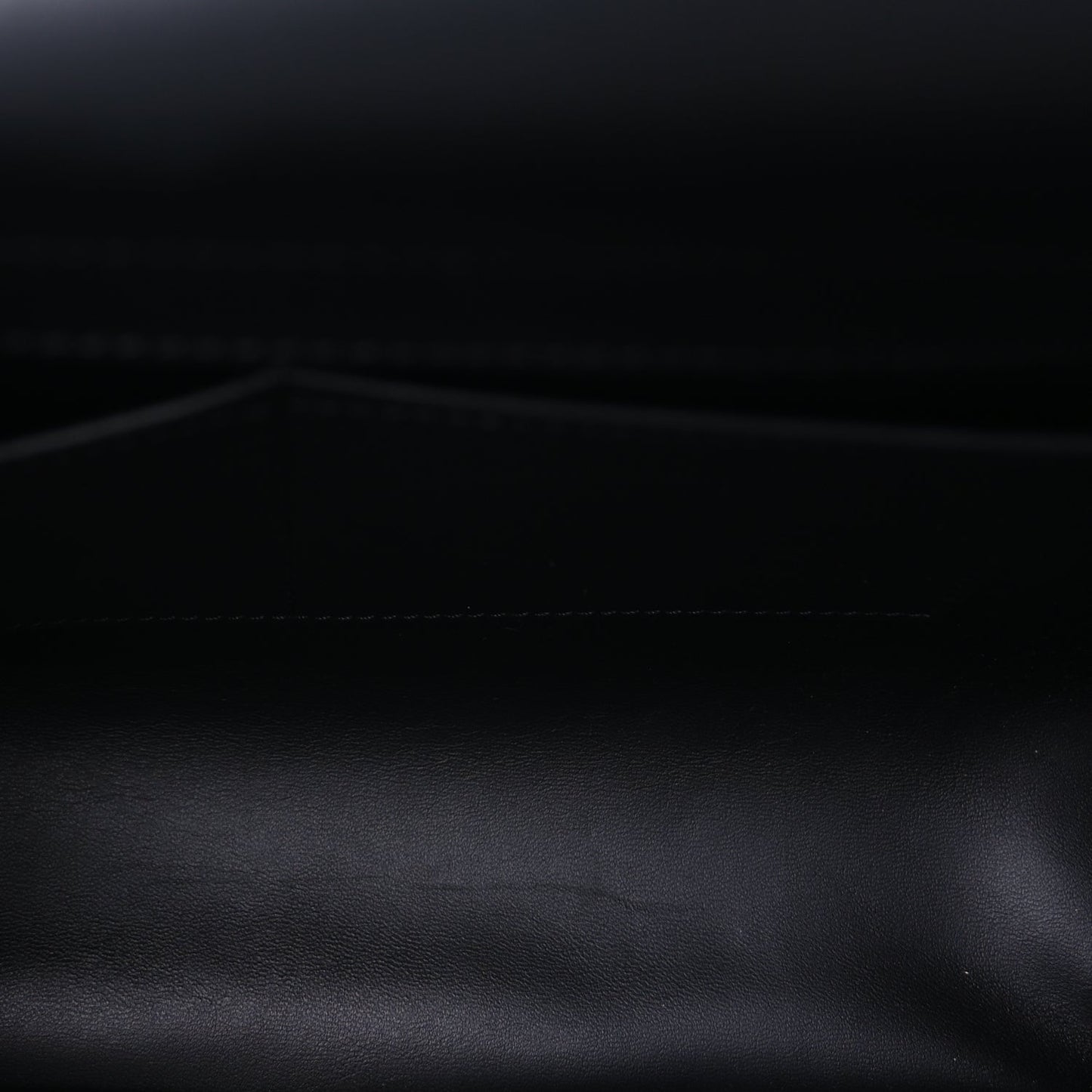 Louis Vuitton Smooth Calfskin Capucines GM Souple  Black