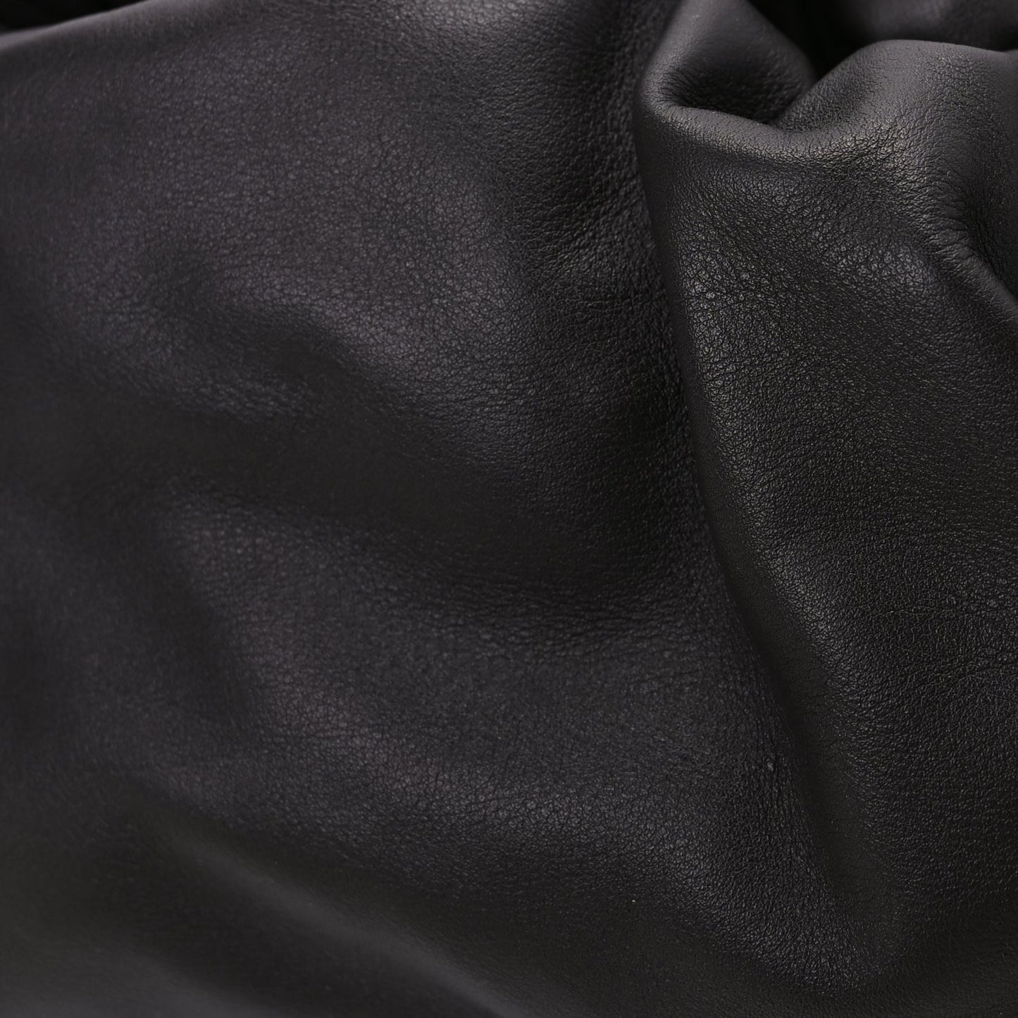 Bottega Veneta Calfskin The Pouch Chain Fondant