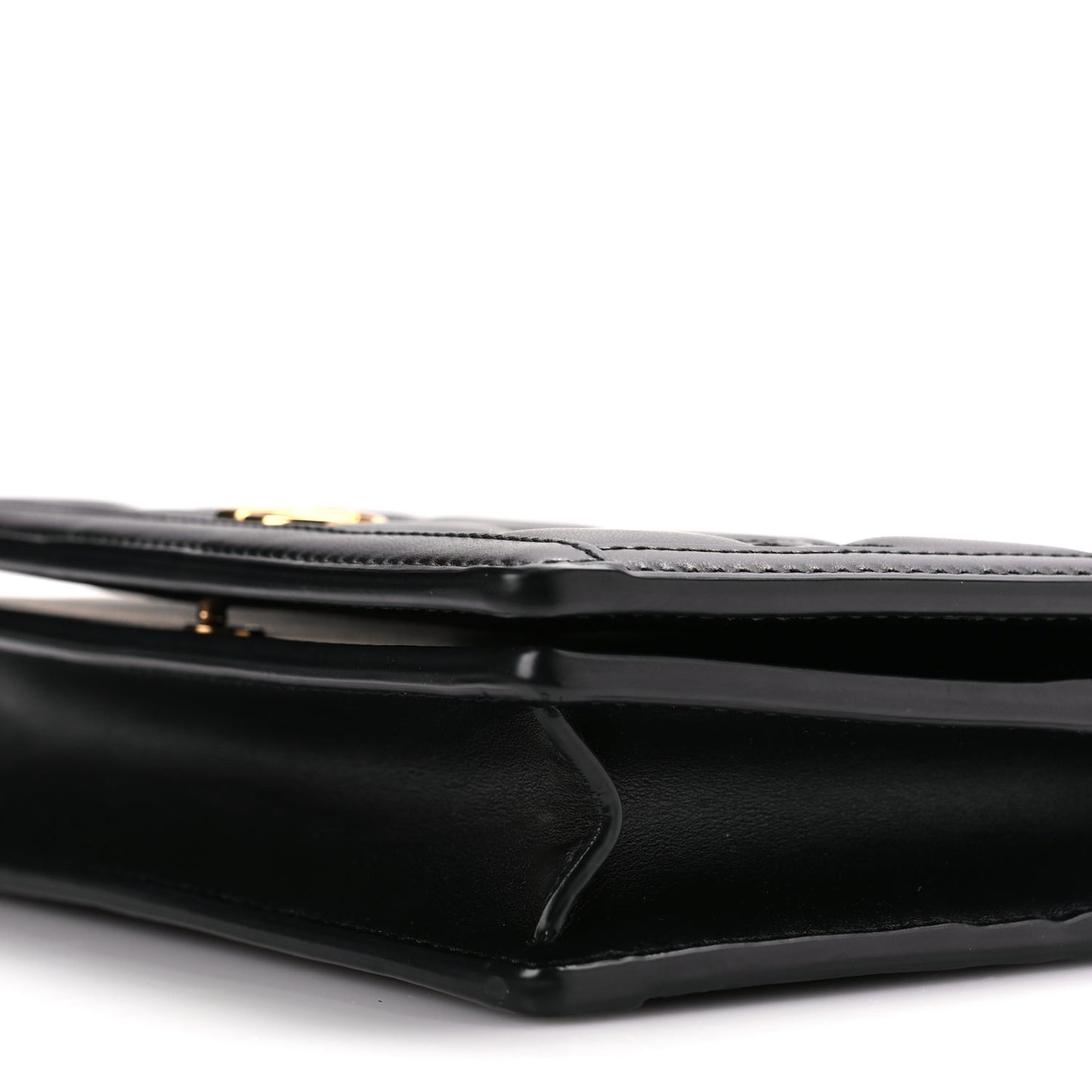 Gucci Calfskin GG Matelasse Chain Wallet Black
