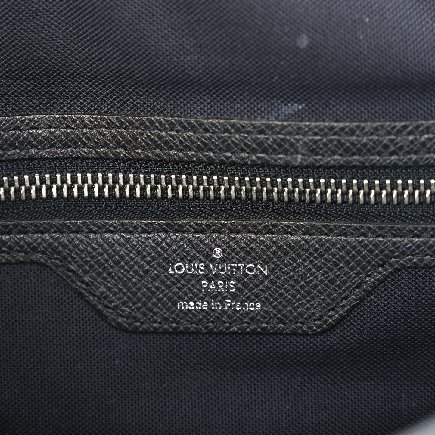 Louis Vuitton Taiga Roman MM Messenger  Ardoise