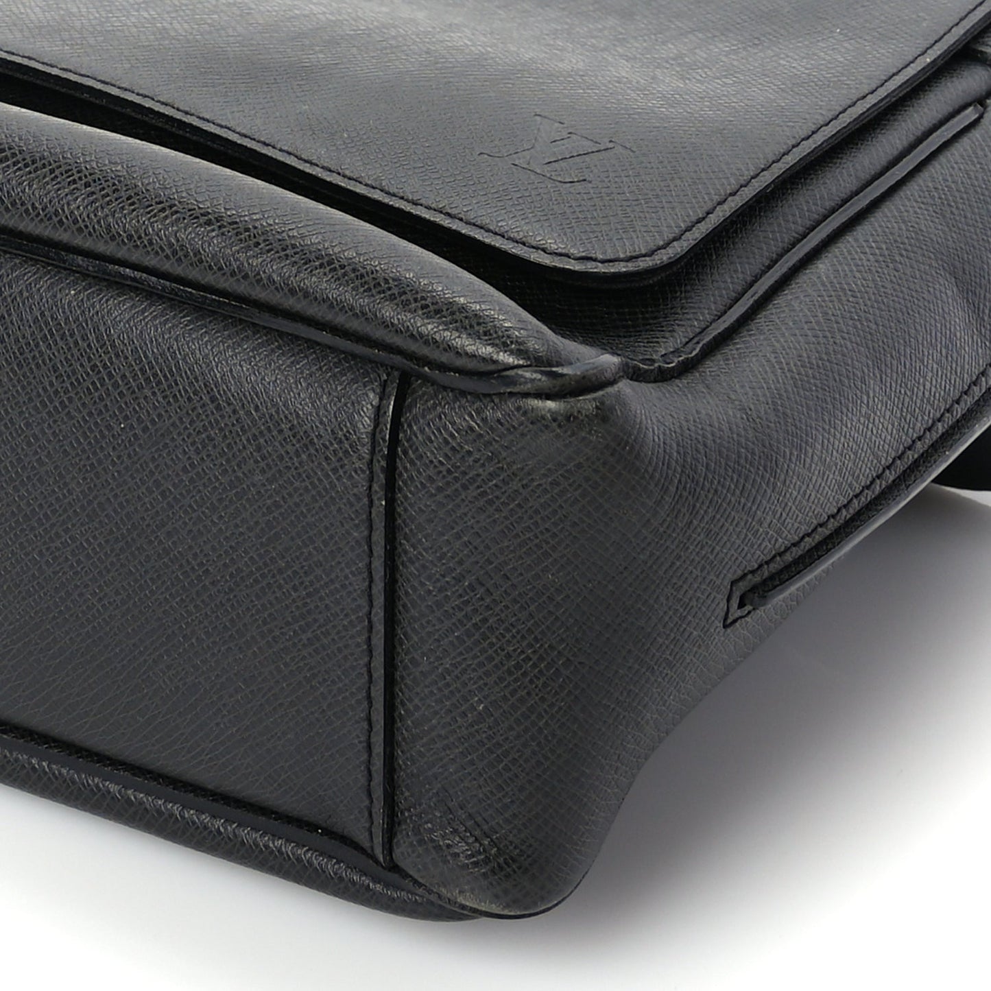 Louis Vuitton Taiga Roman MM Messenger  Ardoise